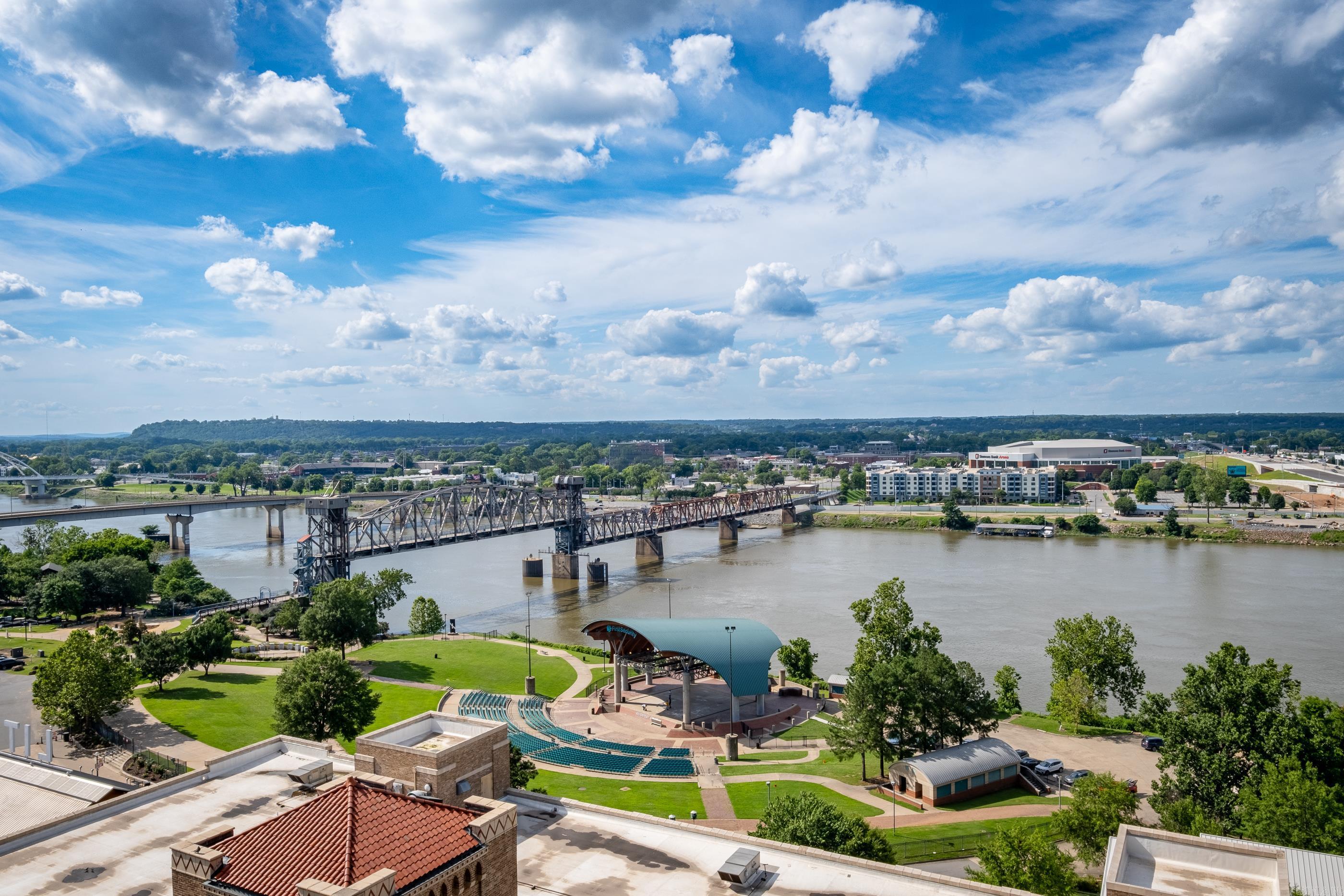 521  President Clinton  Little Rock, AR
