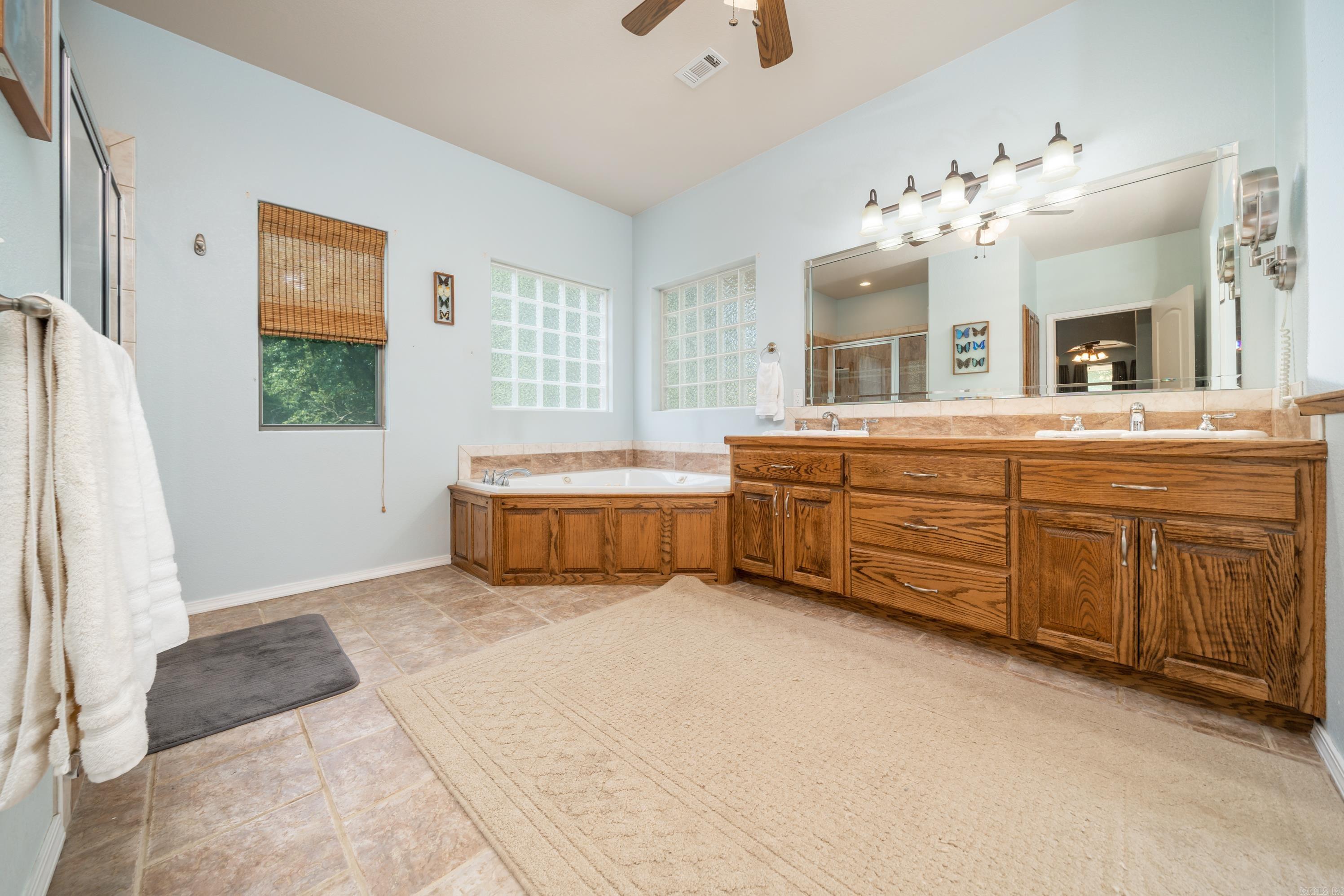 116  Lakesouth  Hot Springs, AR