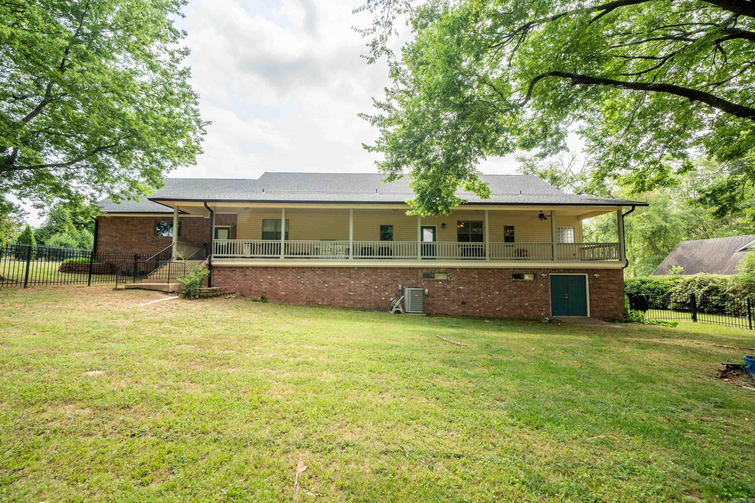 116  Lakesouth  Hot Springs, AR