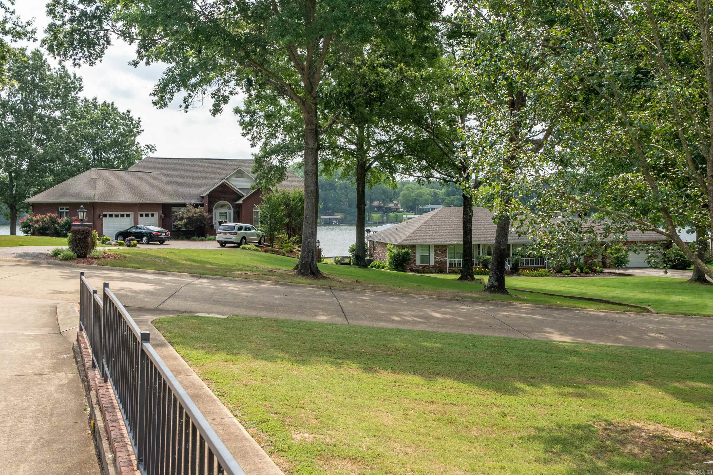 116  Lakesouth  Hot Springs, AR