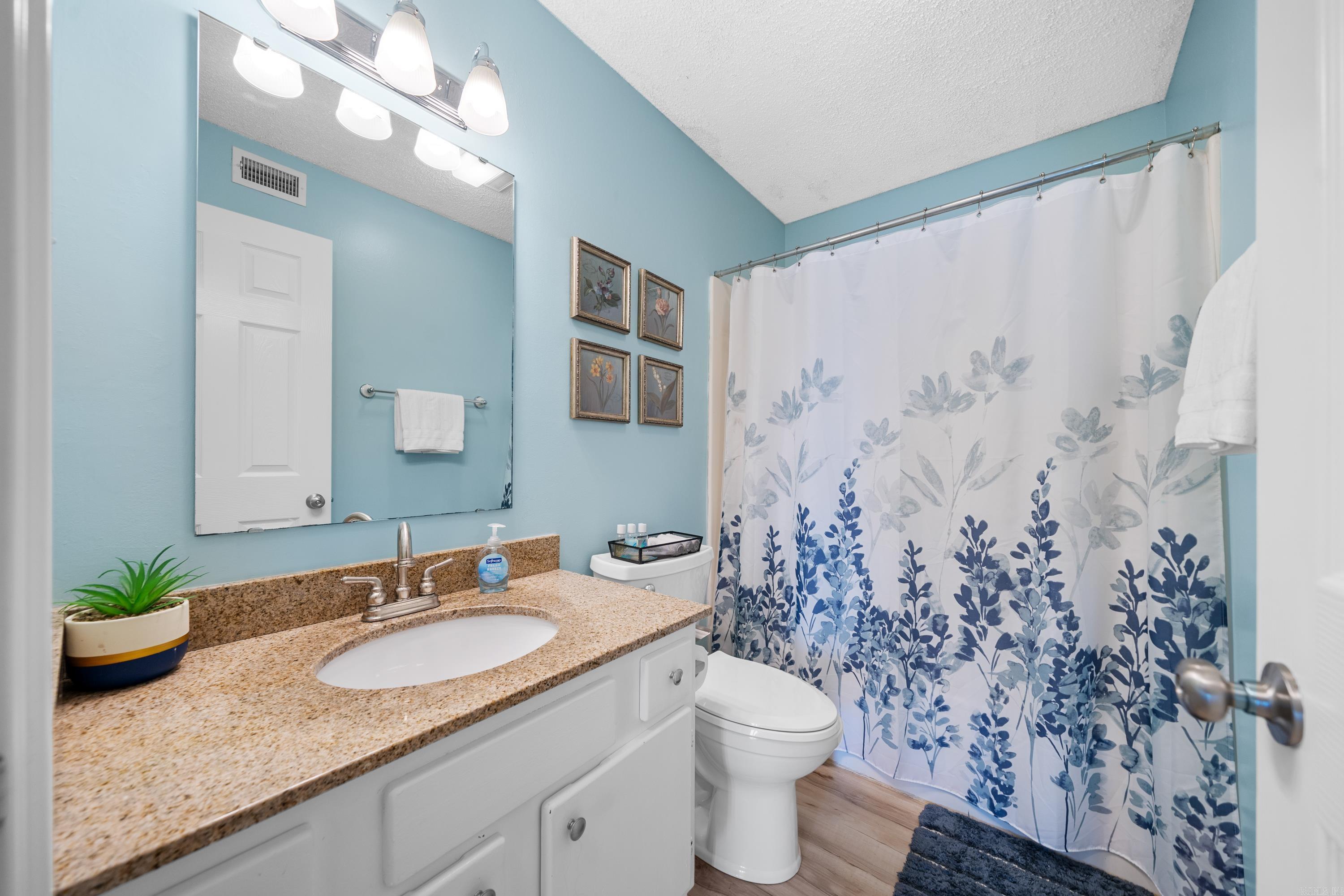 1319  Airport  Hot Springs, AR