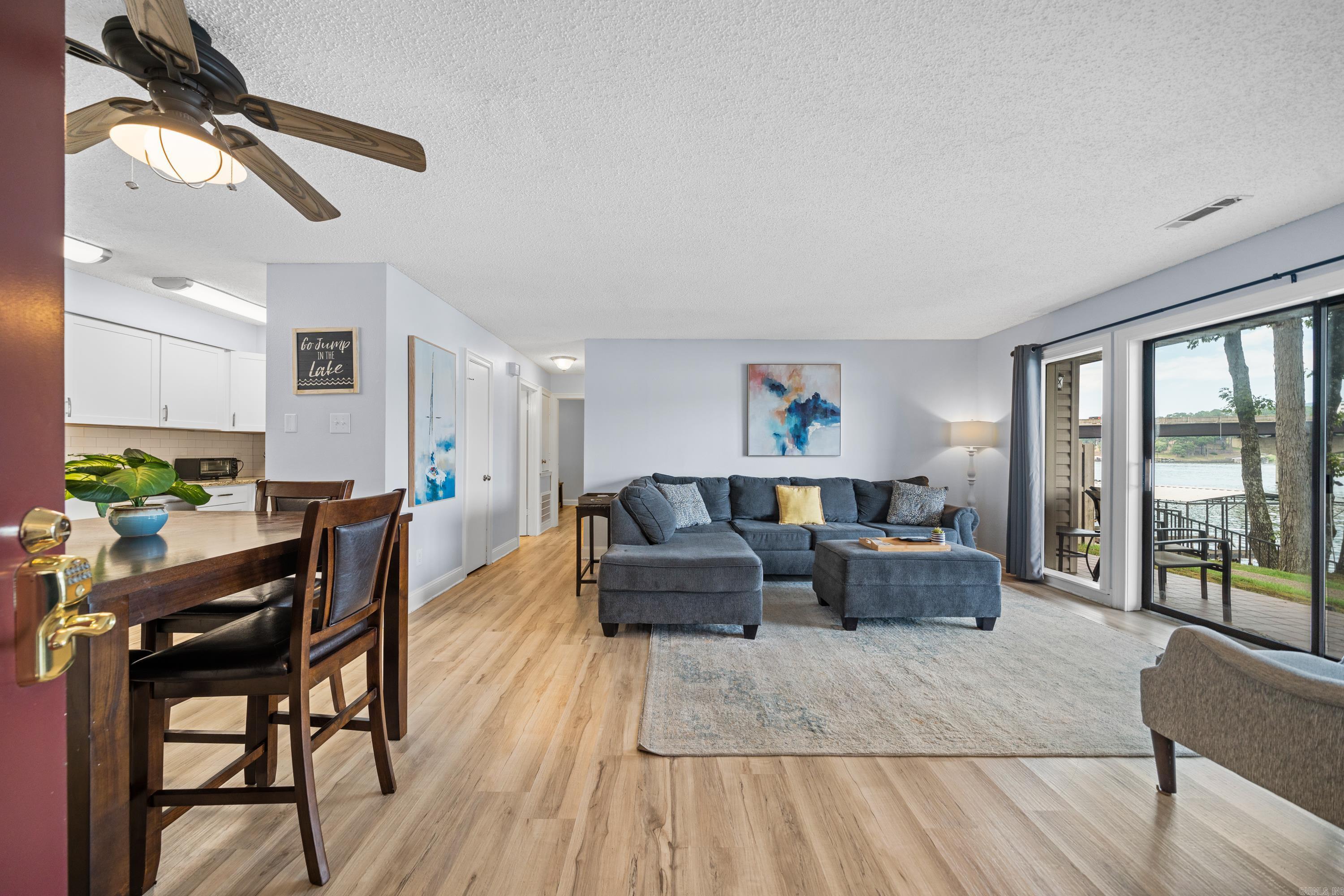 1319  Airport  Hot Springs, AR