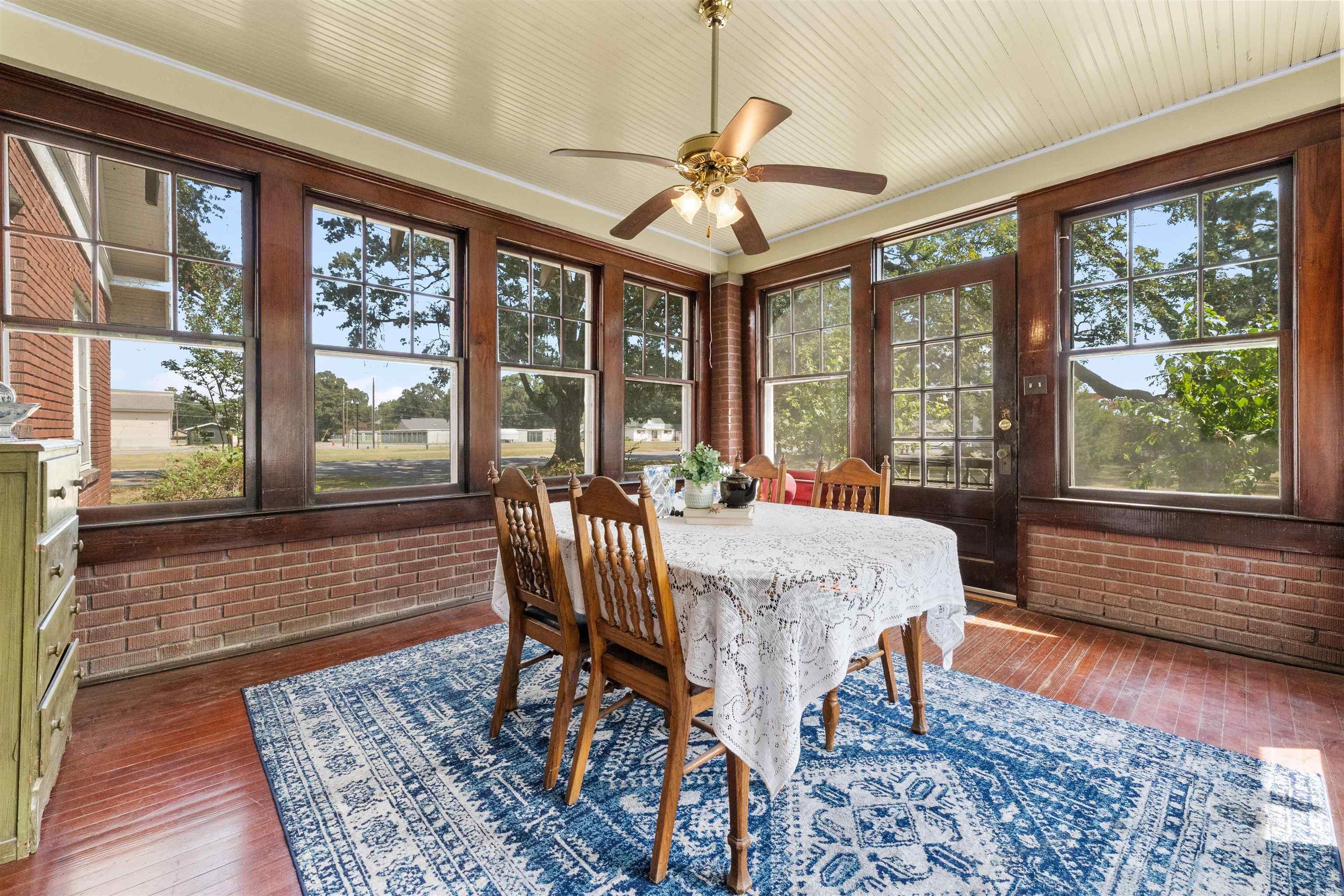 615 W Front Street Lonoke, AR 72086