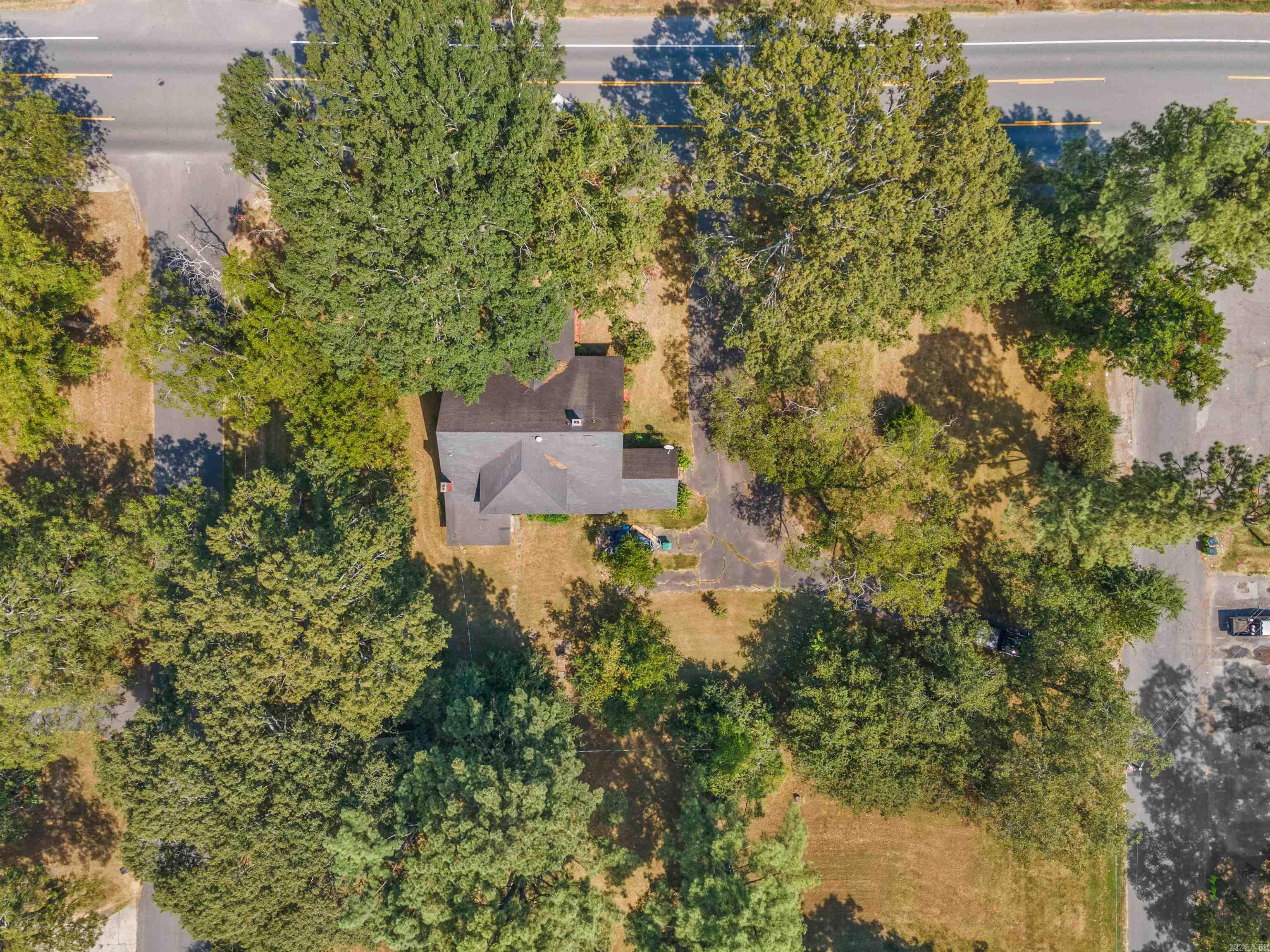 615 W Front Street Lonoke, AR 72086