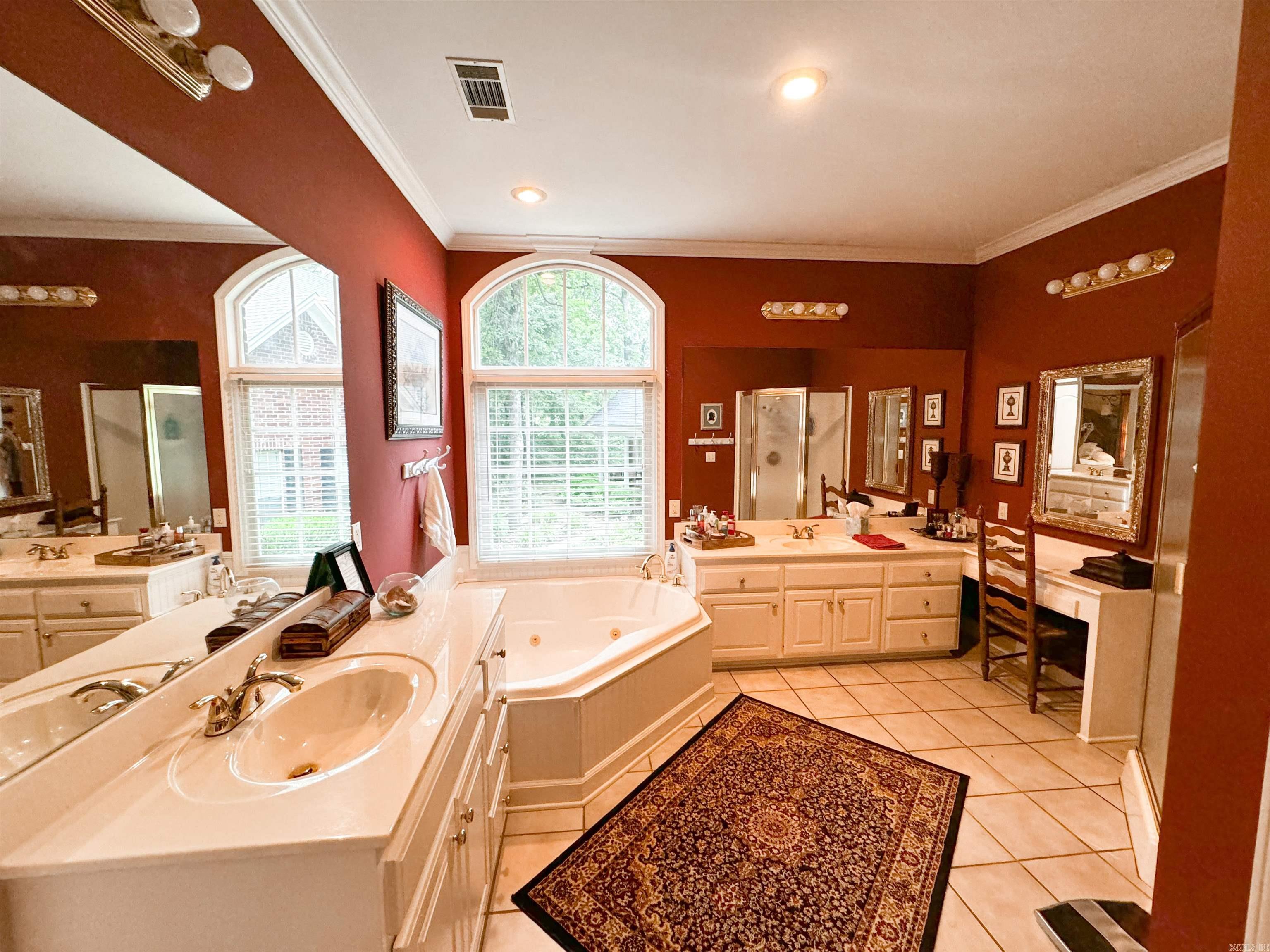 100  Deerwood Drive  Searcy, AR
