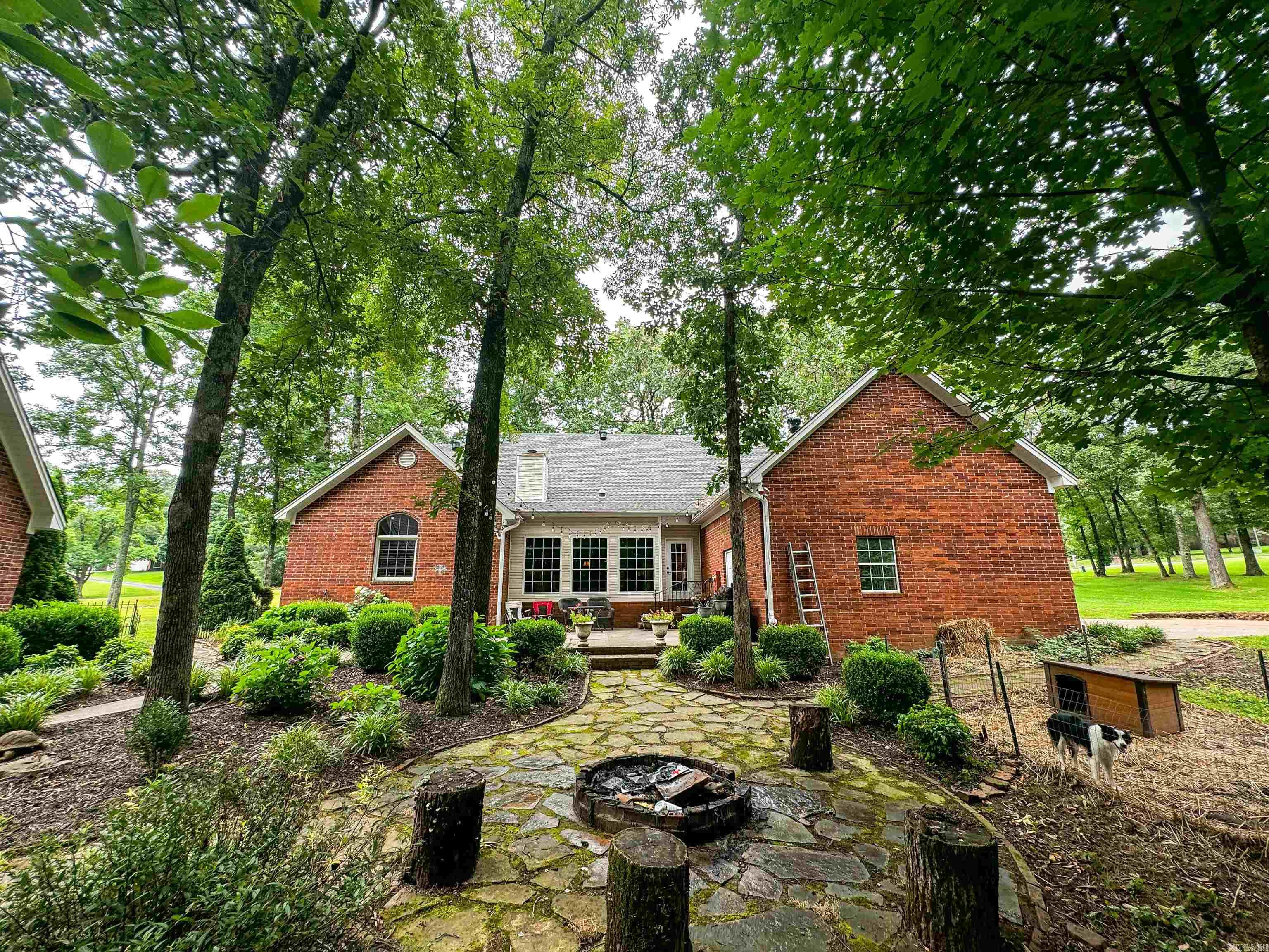 100  Deerwood Drive  Searcy, AR