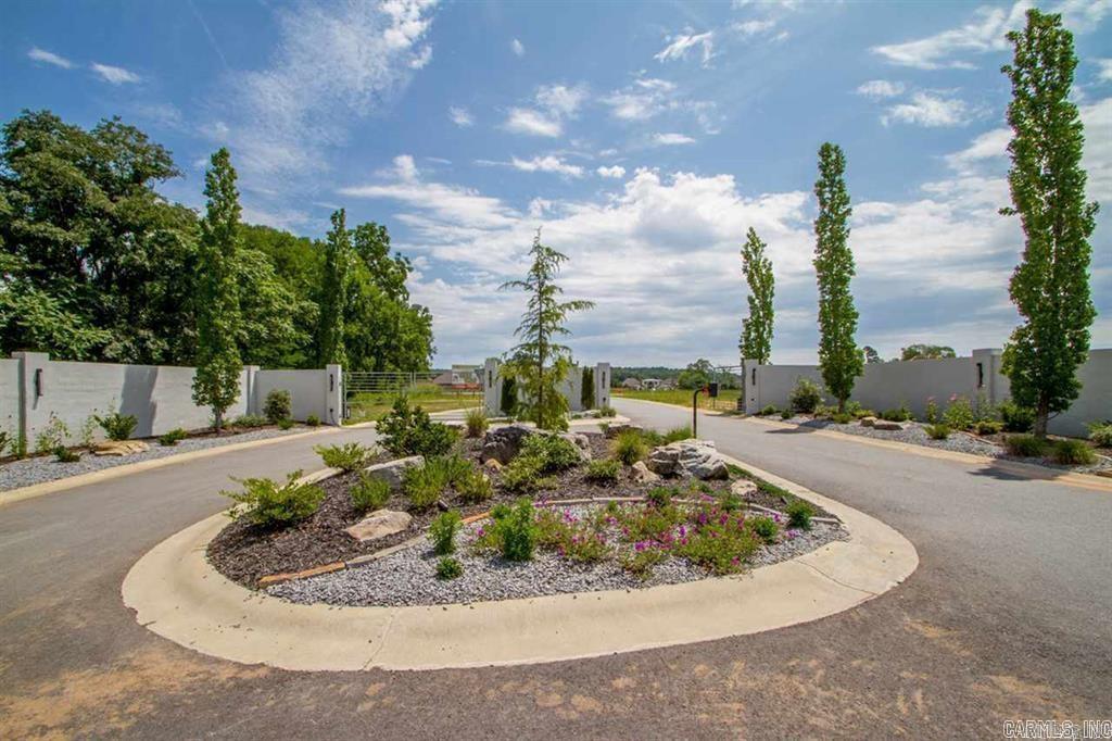 6865  Hilo  Benton, AR