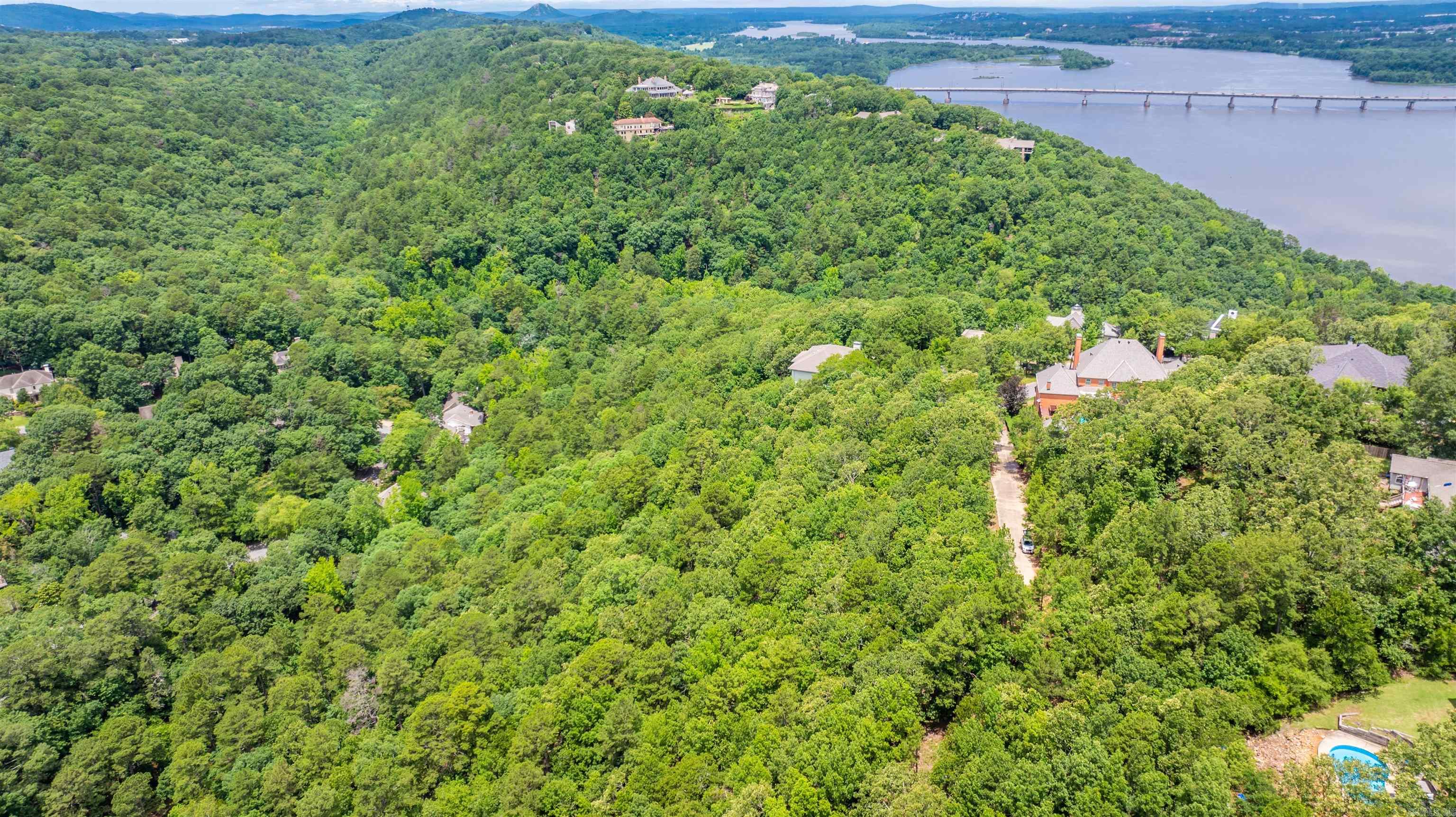 11  Vantage  Little Rock, AR