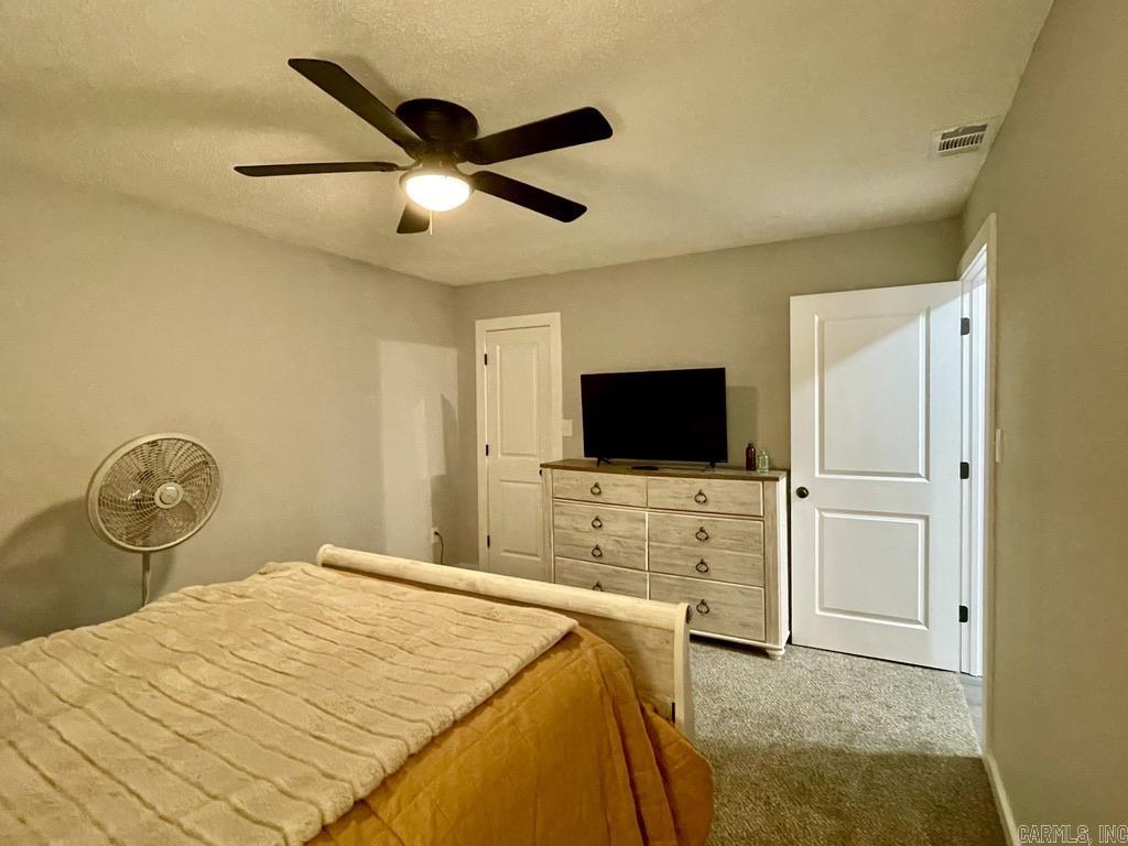 202 W Hazel St  Walnut Ridge, AR