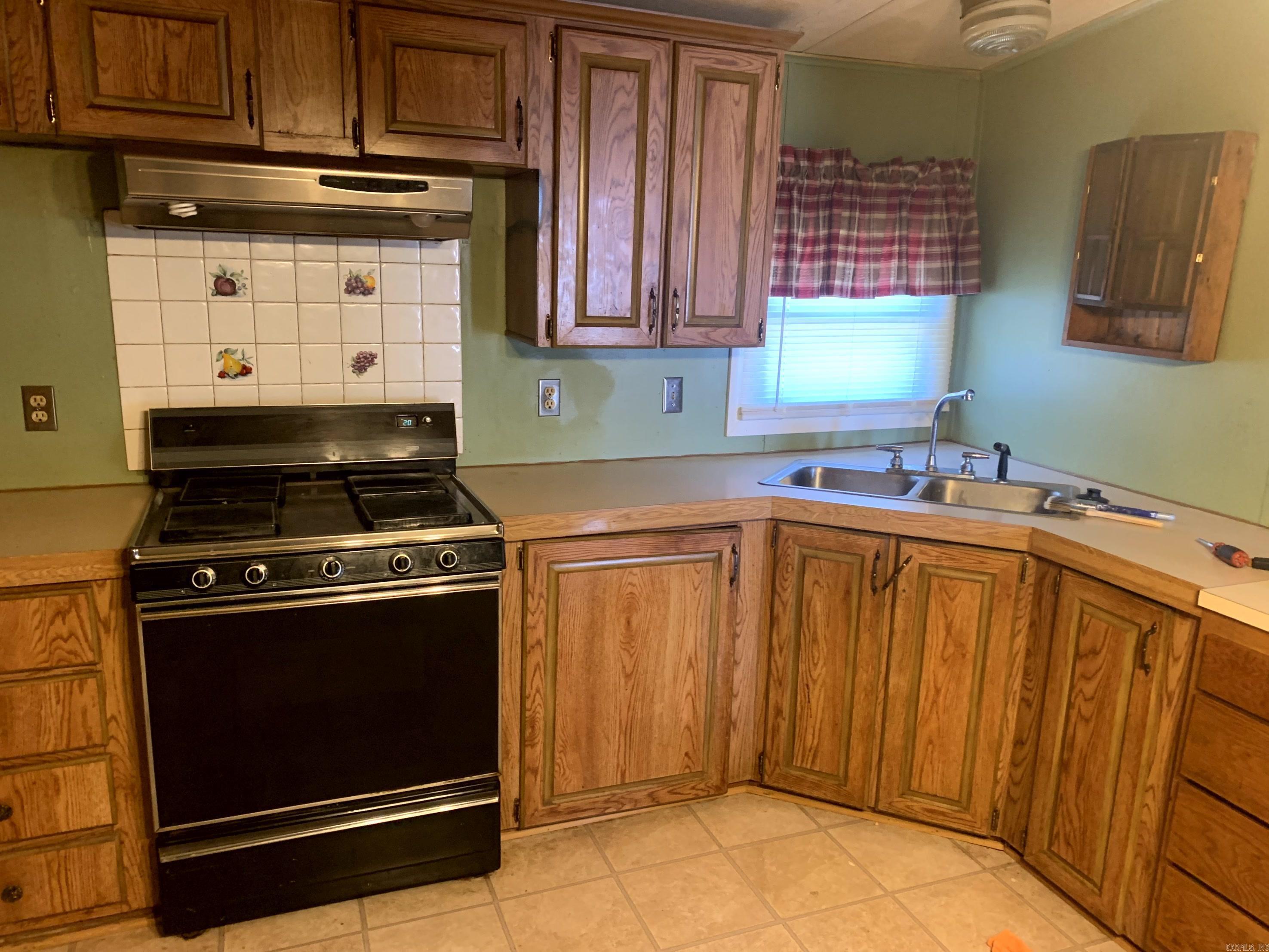 7180  Ar Hwy 86 W  Hazen, AR