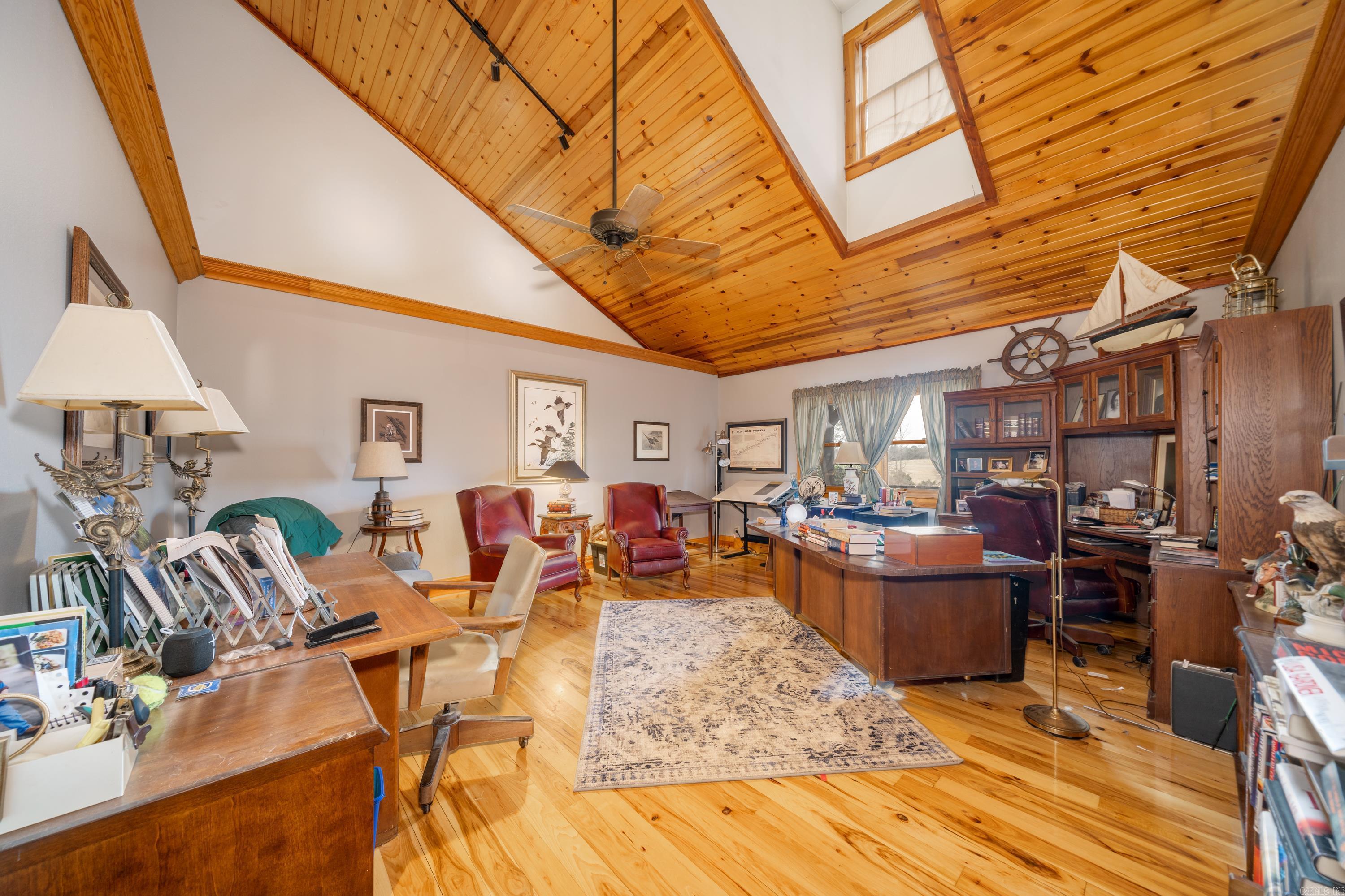 240  Brady Mountain  Hot Springs, AR