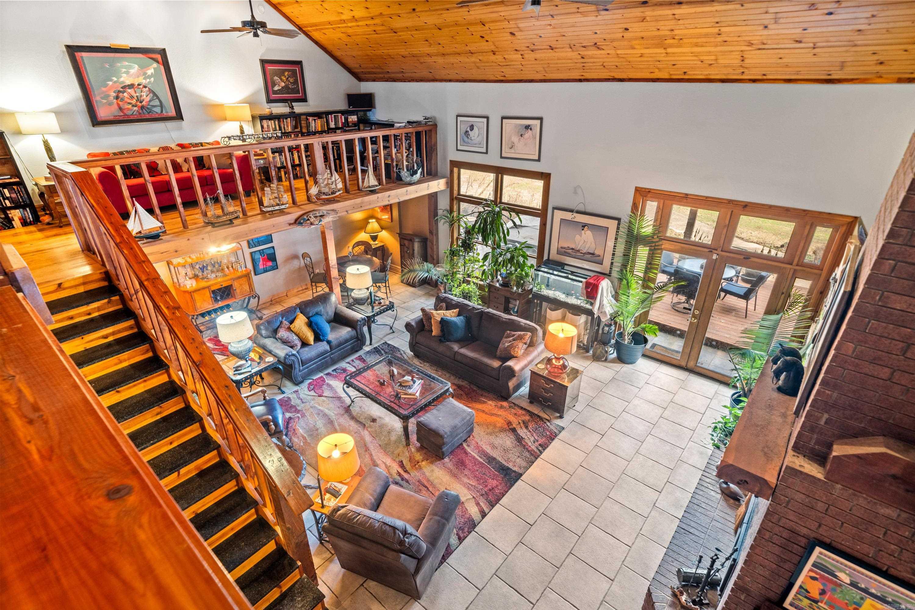 240  Brady Mountain  Hot Springs, AR