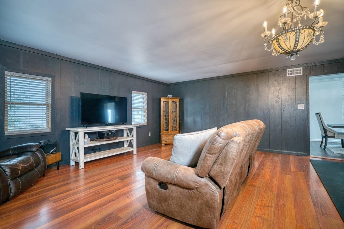 1721 W Main Ext.  Trumann, AR