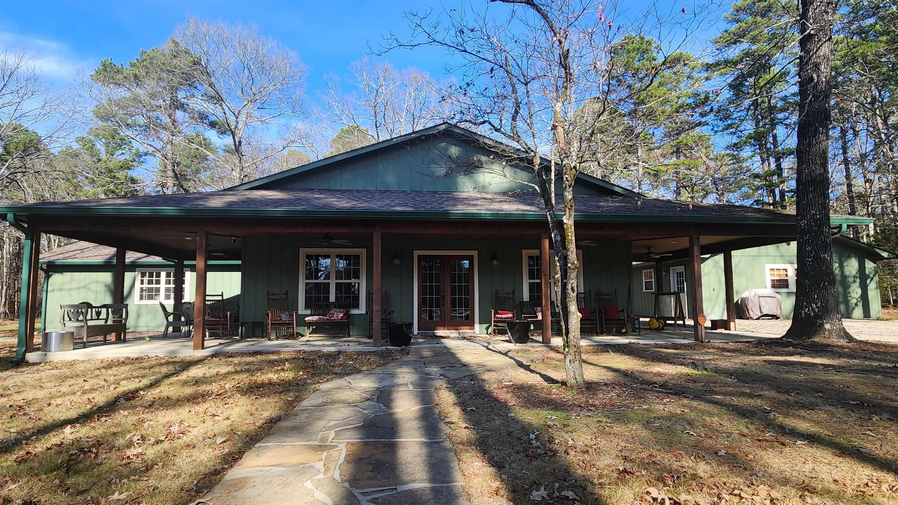 88  Oakwood Rd  Mount Ida, AR