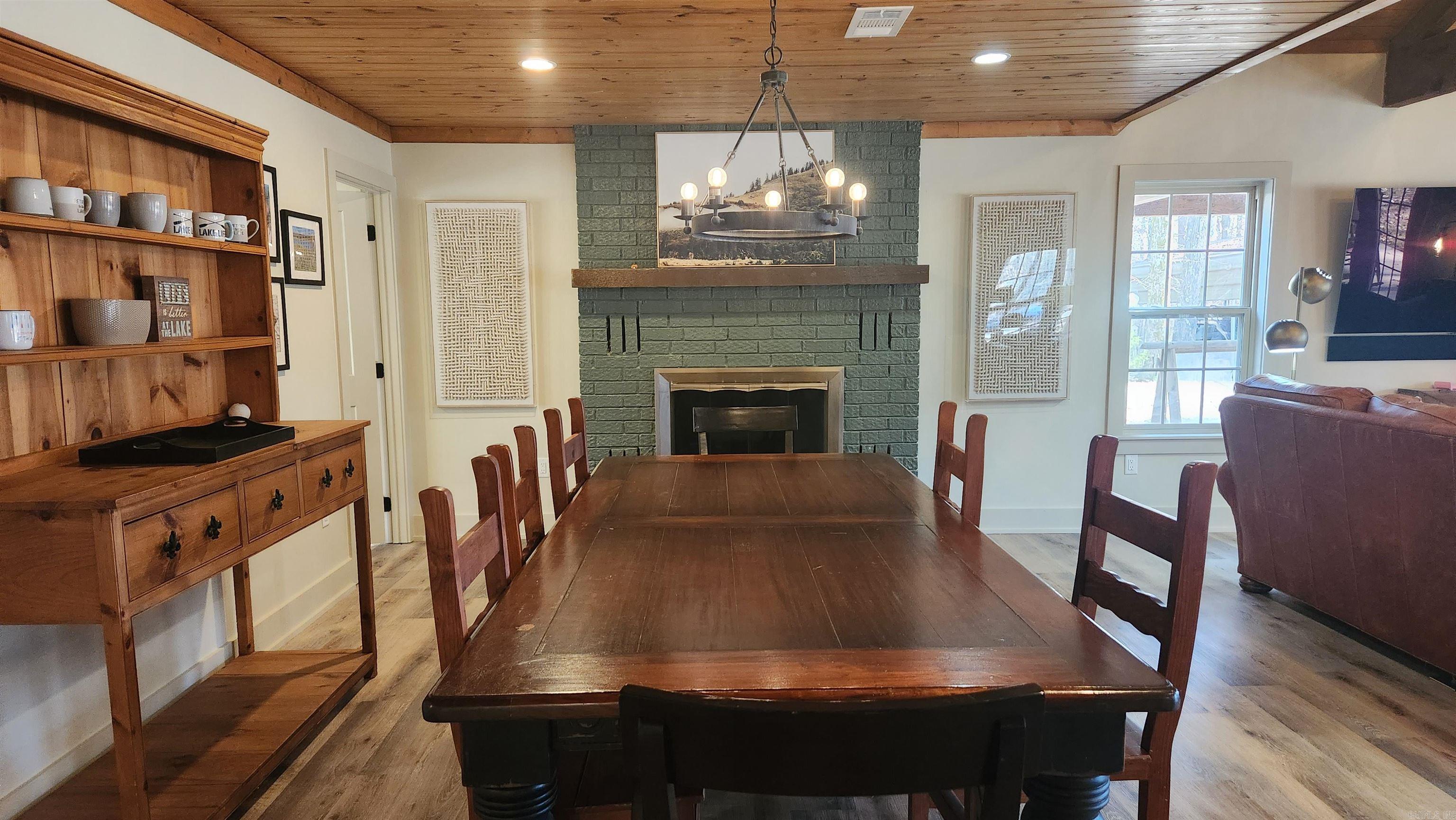 88  Oakwood Rd  Mount Ida, AR