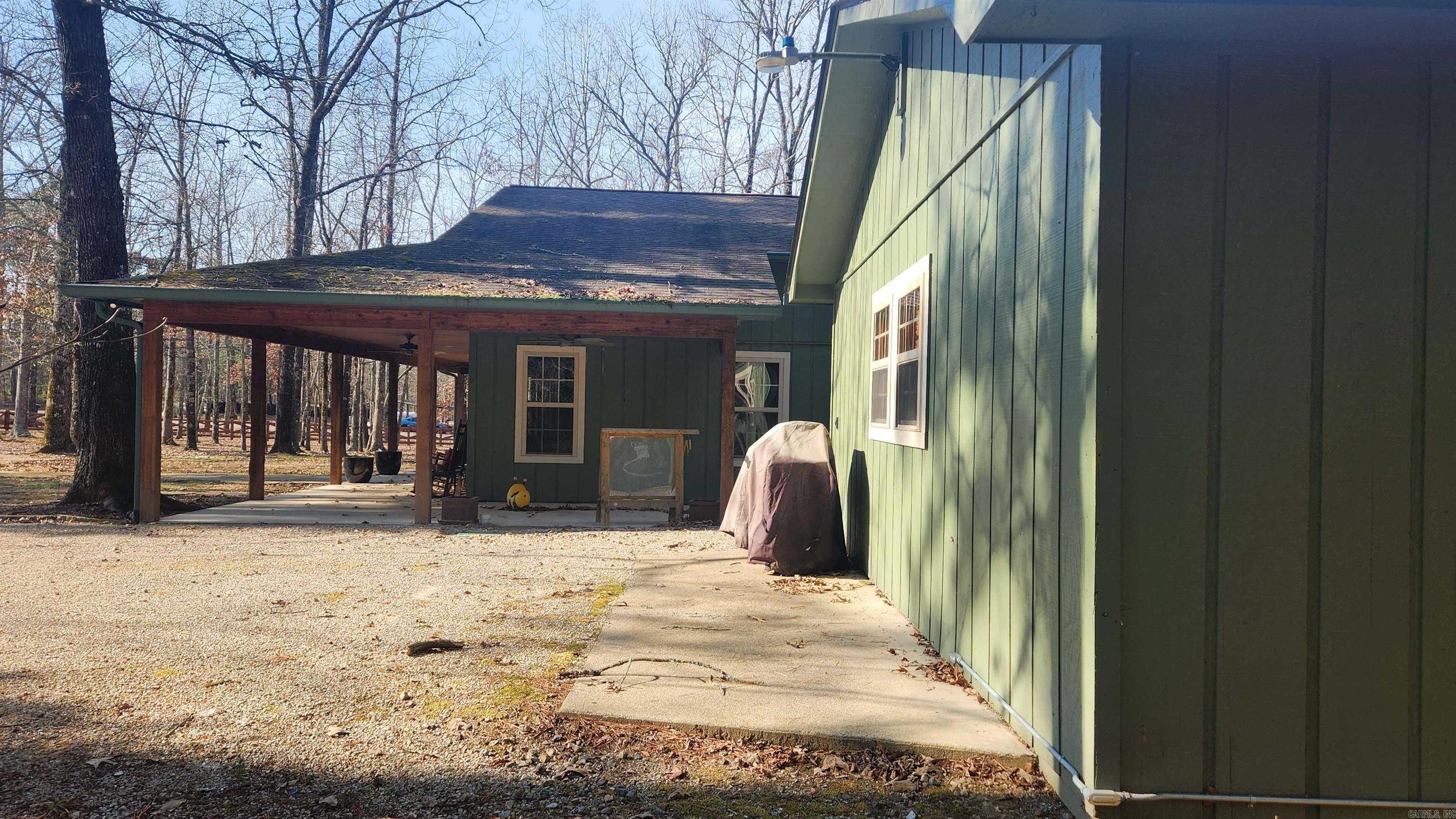 88  Oakwood Rd  Mount Ida, AR