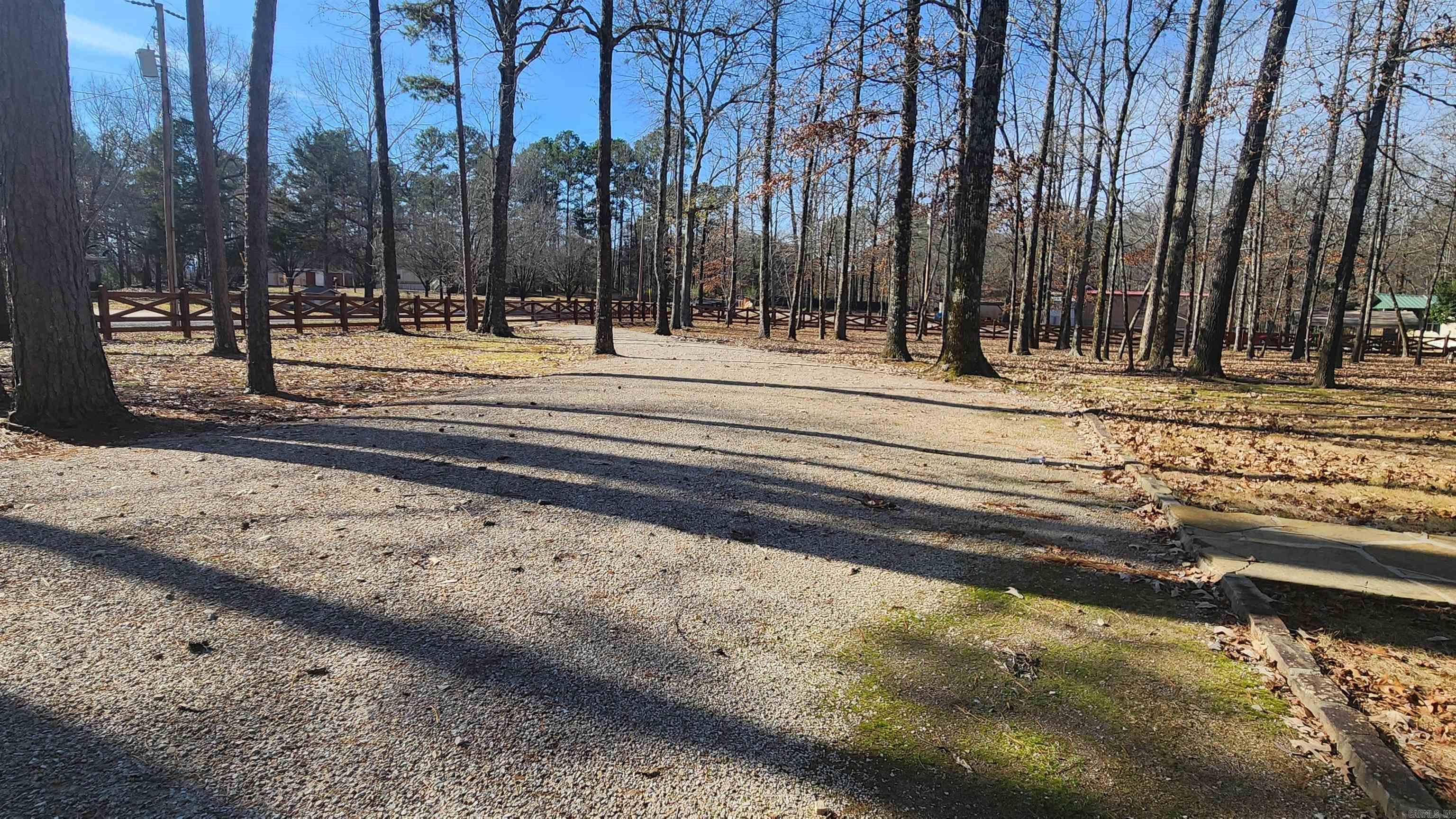 88  Oakwood Rd  Mount Ida, AR