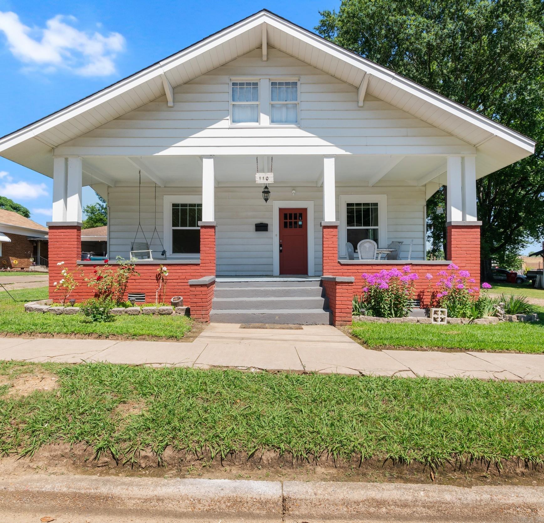 110 N West  Morrilton, AR