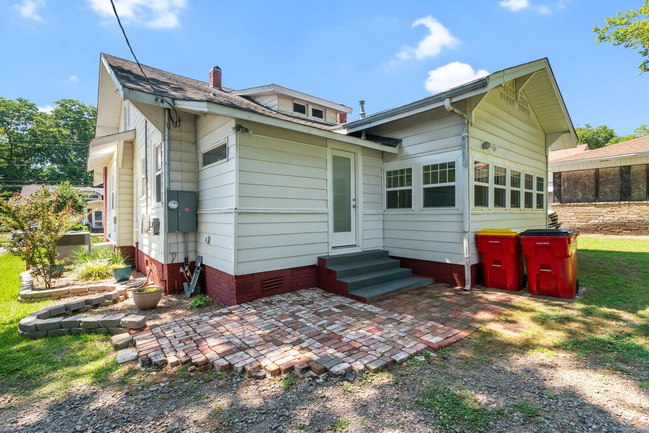110 N West  Morrilton, AR