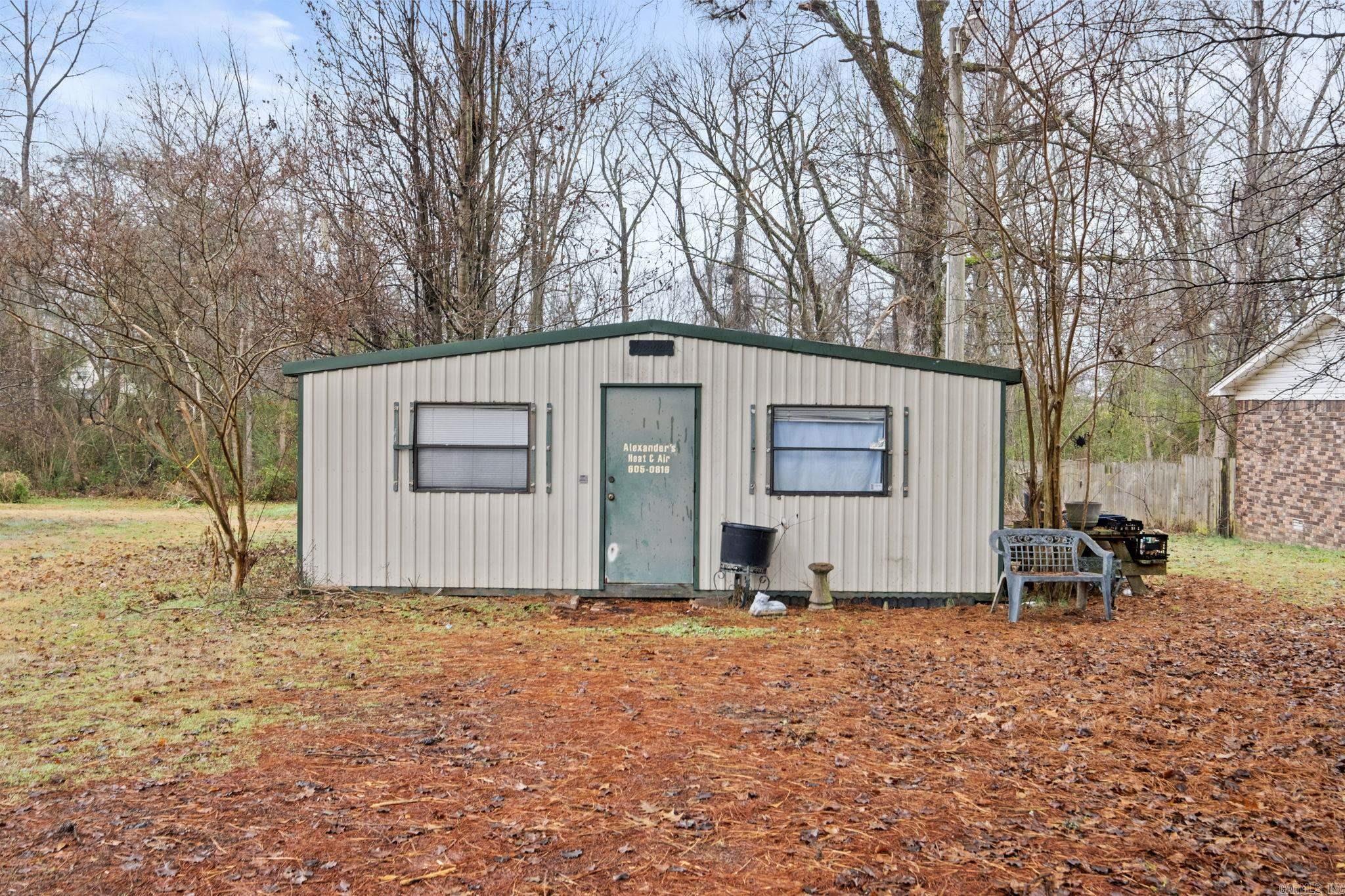 168  Henry  Cabot, AR