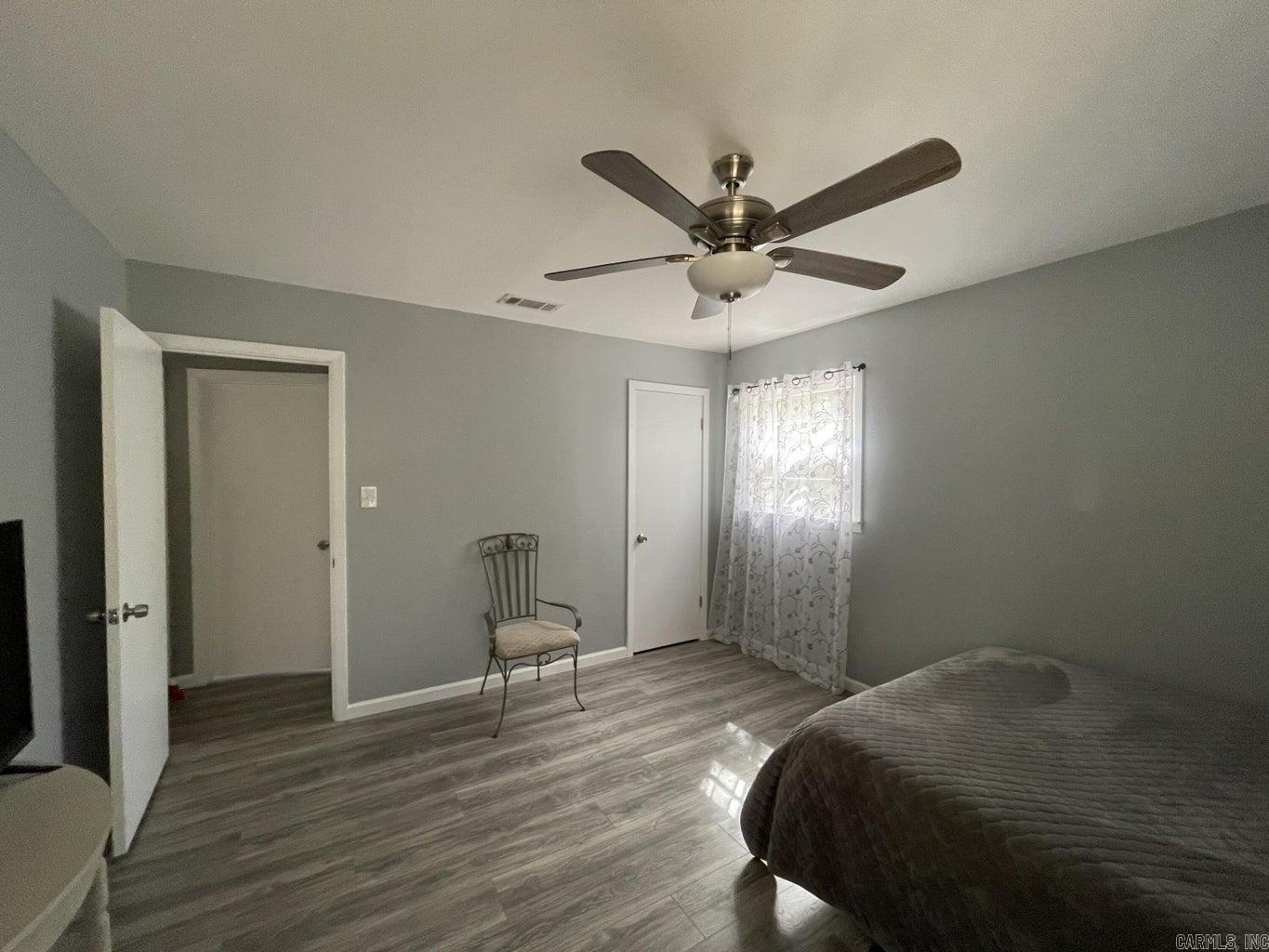 72  Arrowhead  Cherokee Village, AR