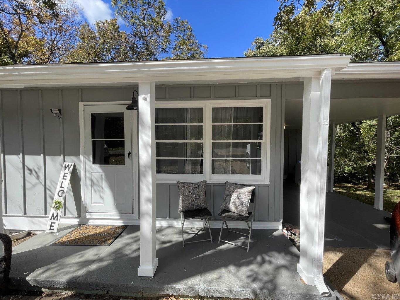 72  Arrowhead  Cherokee Village, AR
