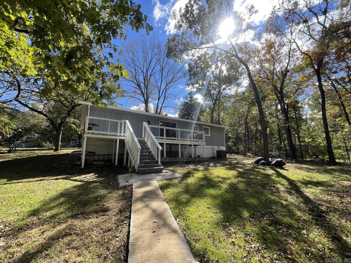 72  Arrowhead  Cherokee Village, AR