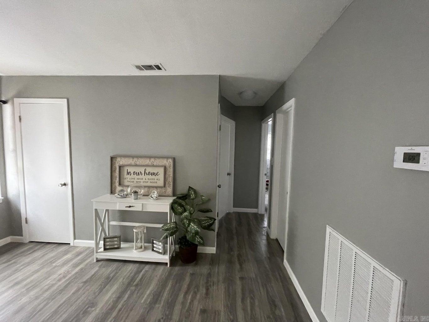 72  Arrowhead  Cherokee Village, AR