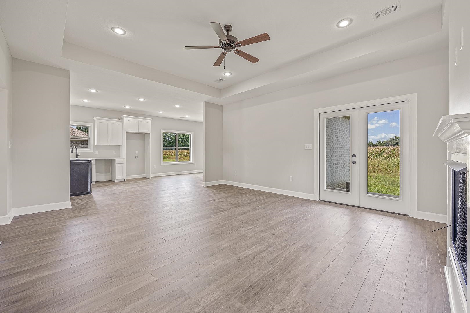 244  Quincy  Trumann, AR