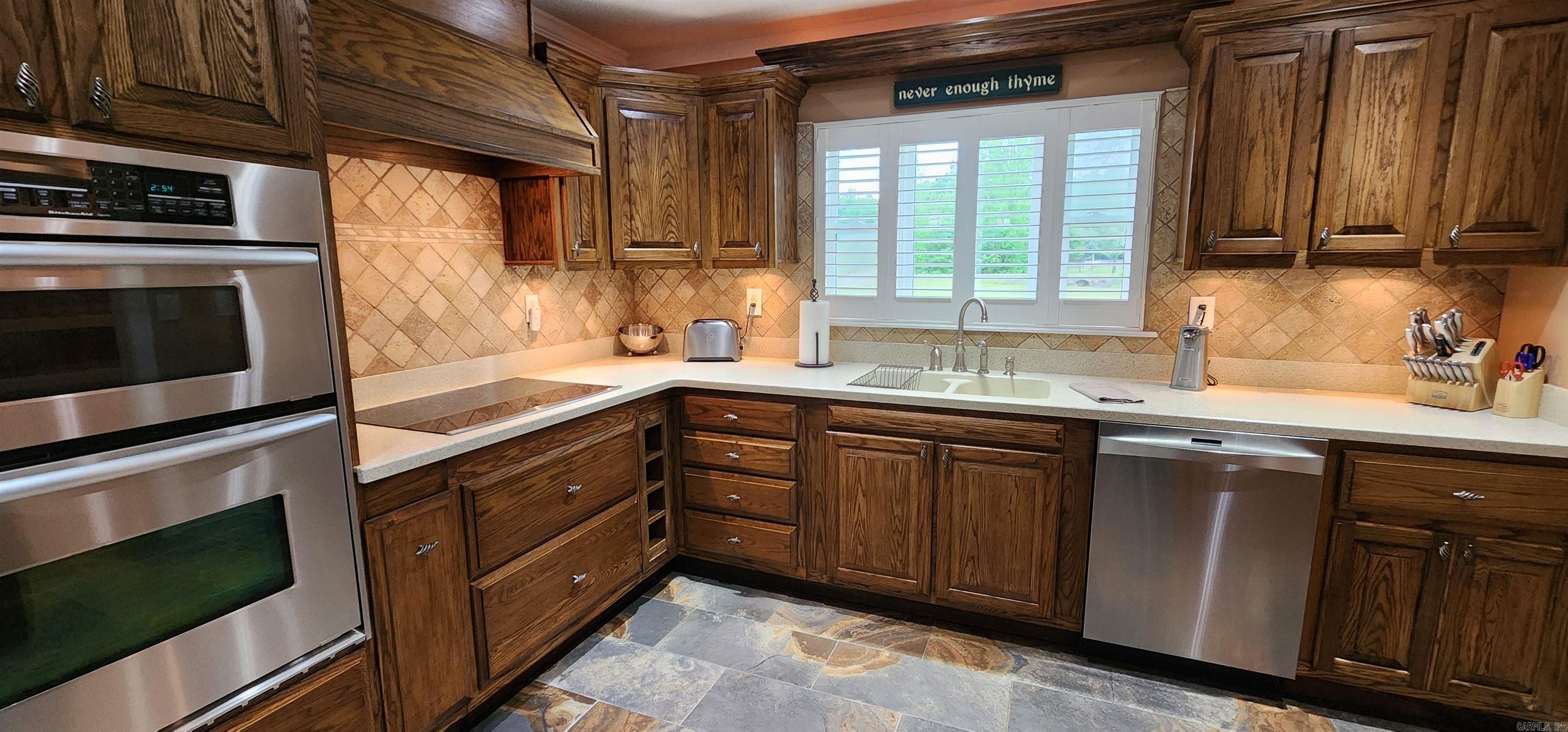 567  Broomfield Rd  Dover, AR