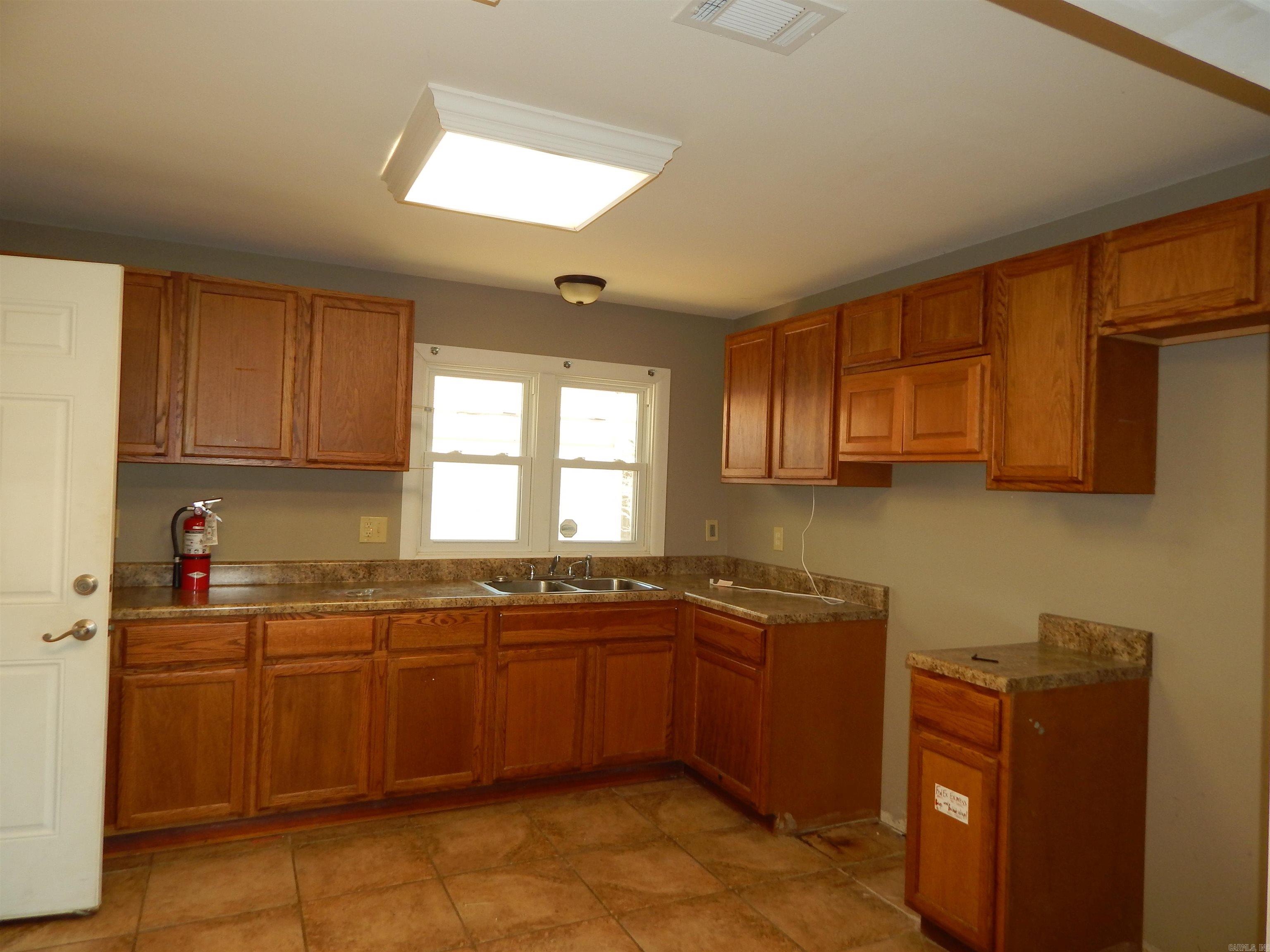 1304 N Maple Street  Searcy, AR