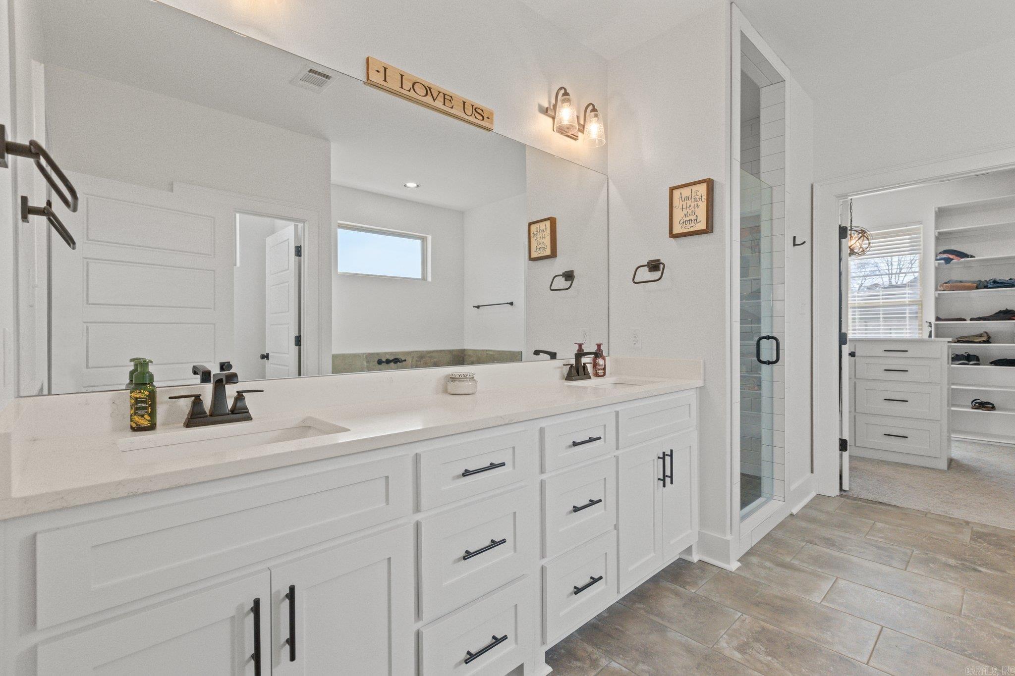 834  Grand Teton  Benton, AR