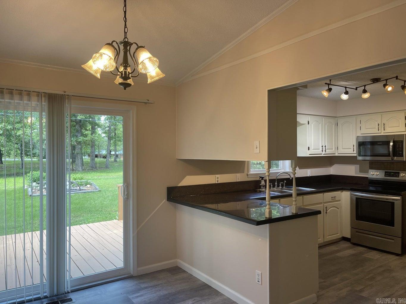 302 E Church  Horseshoe Bend, AR