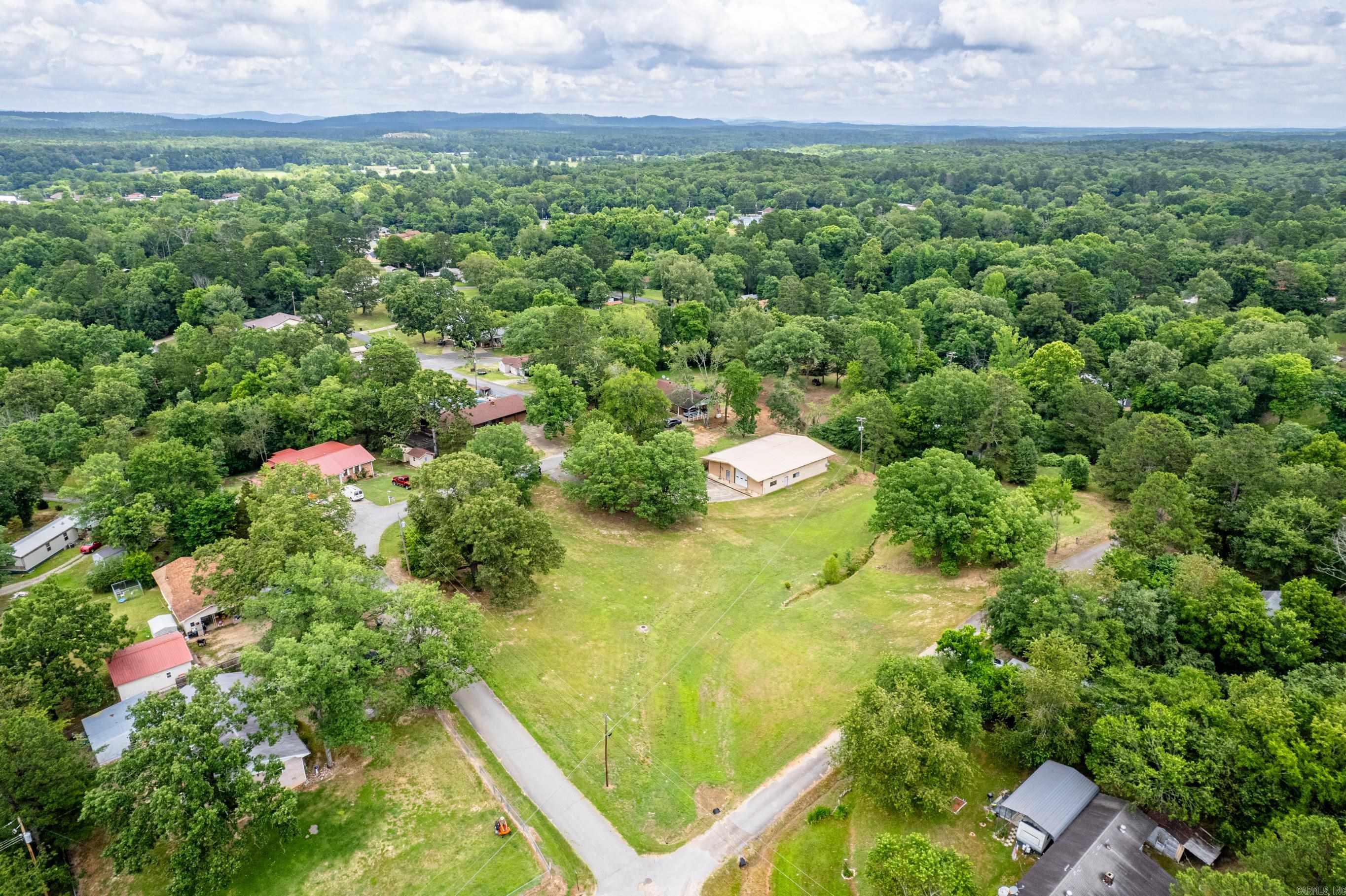 204  Laurel  Mount Ida, AR