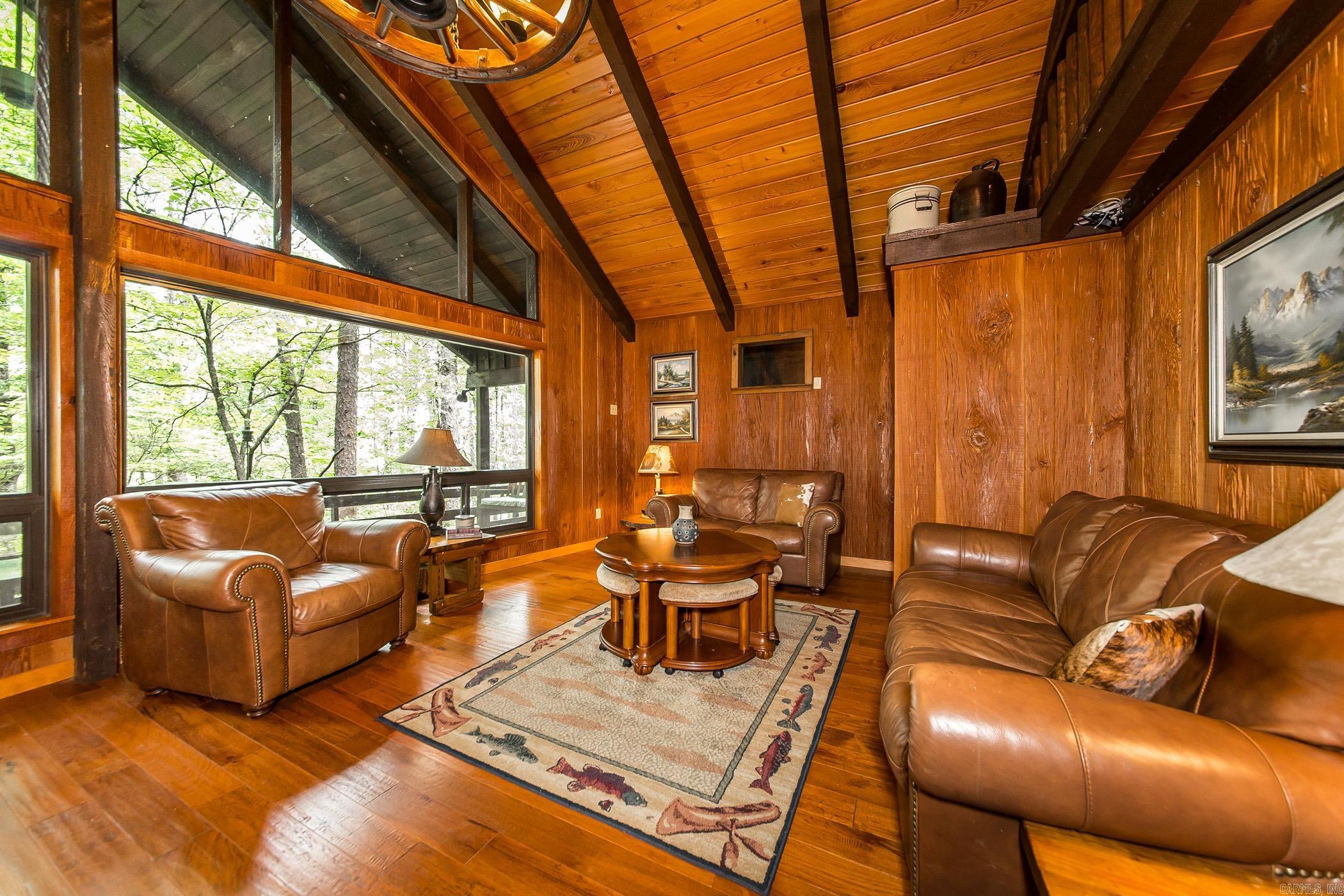 339  Salt Cave  Greers Ferry, AR