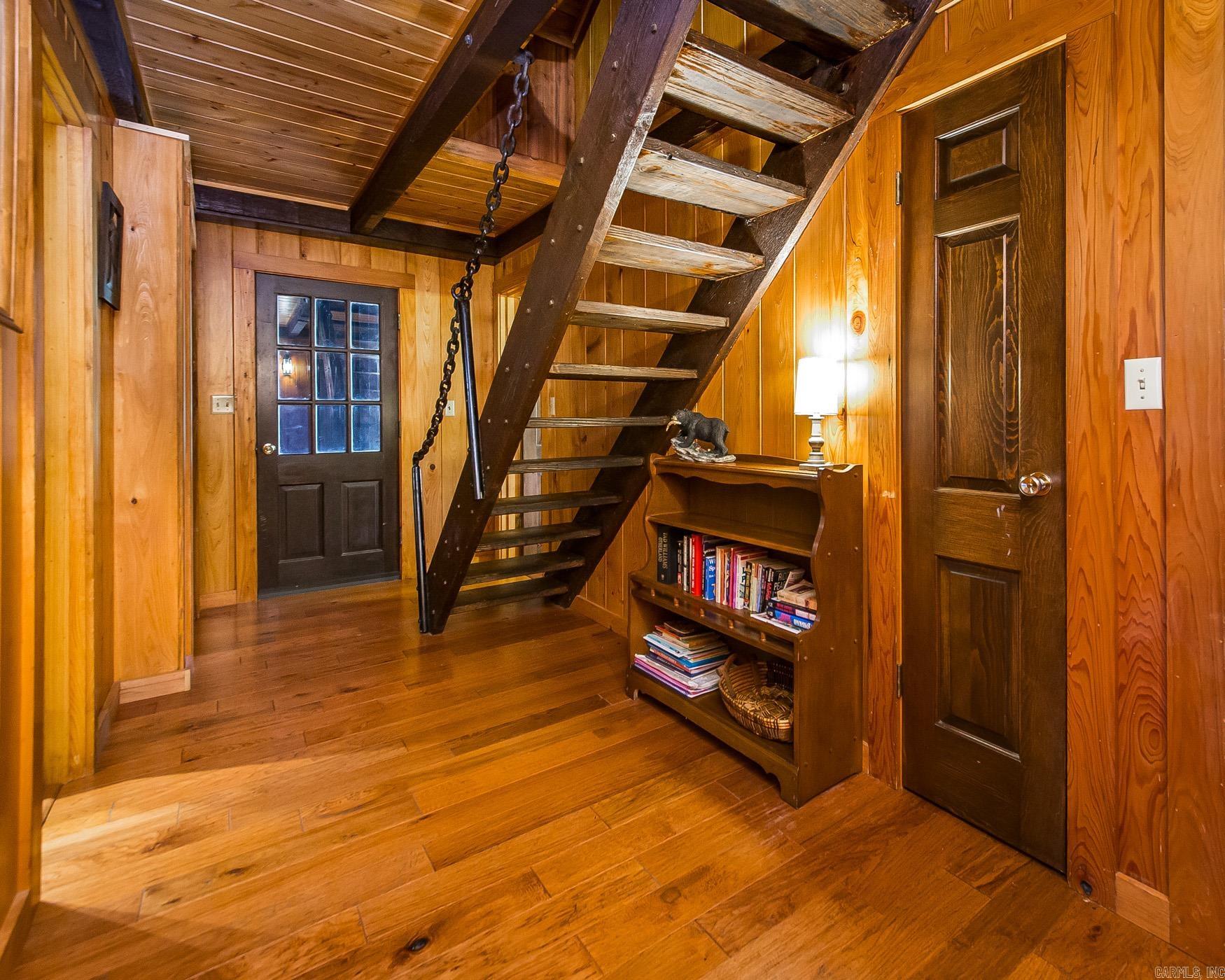 339  Salt Cave  Greers Ferry, AR