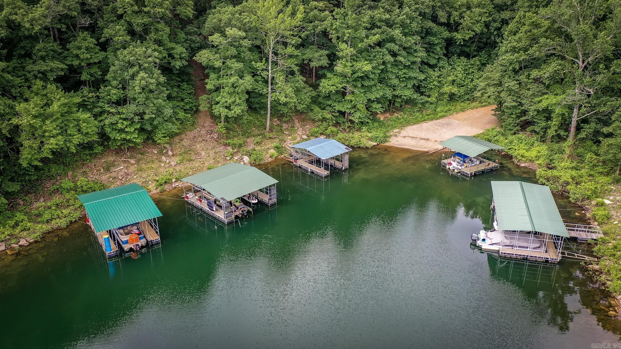 339  Salt Cave  Greers Ferry, AR