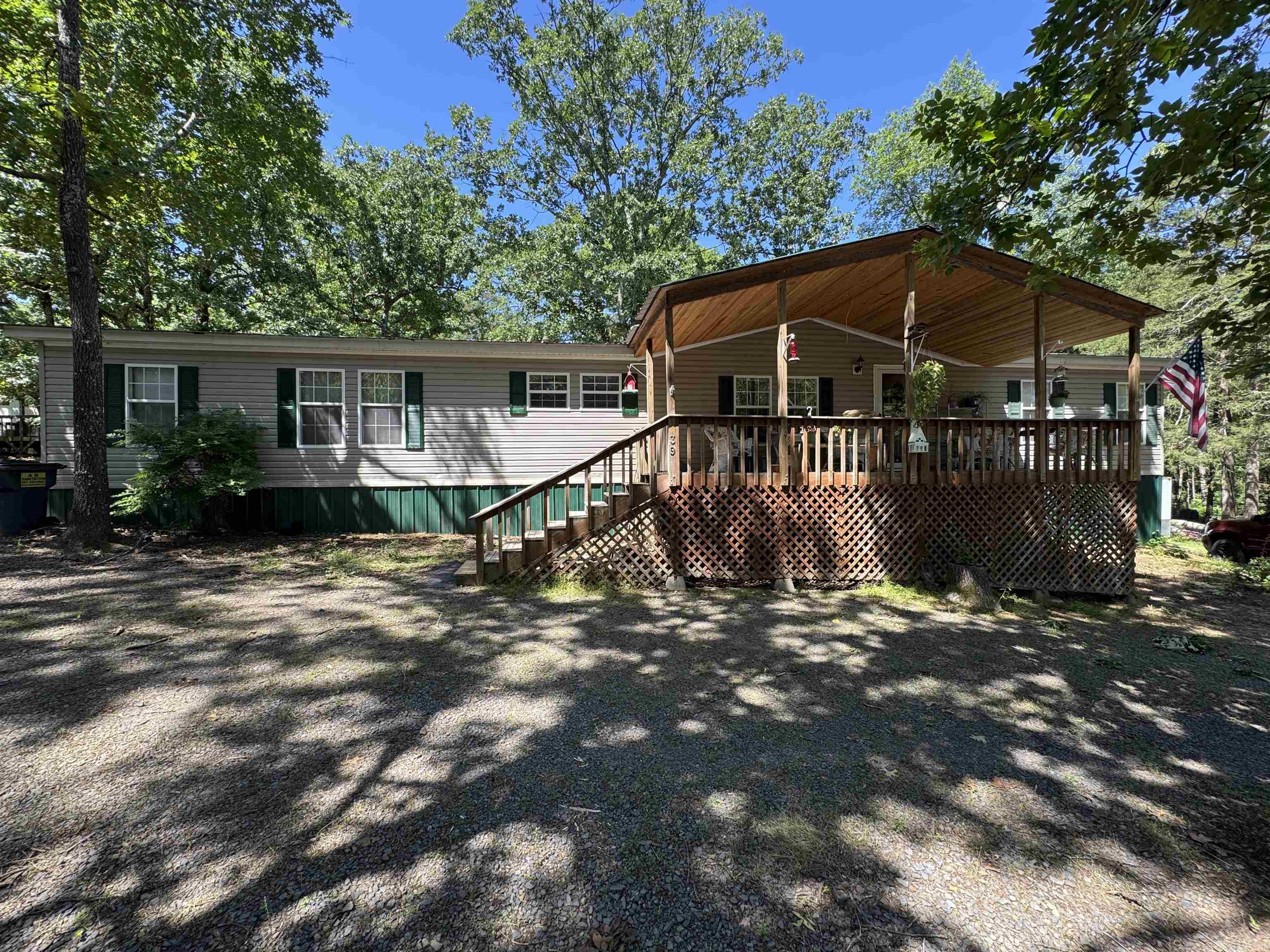 39  Lakeview  Greers Ferry, AR