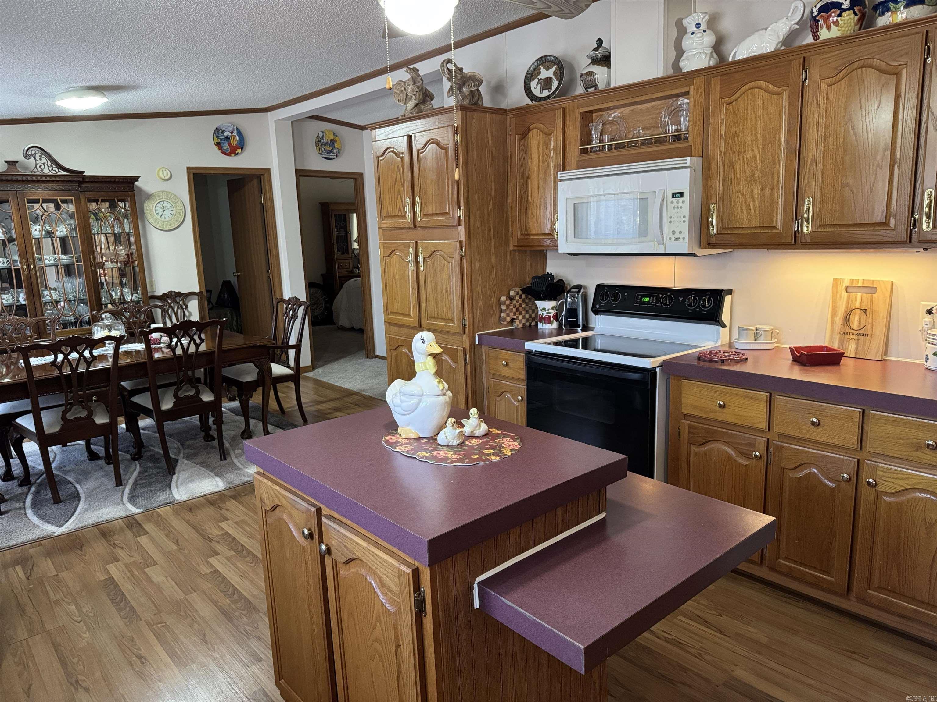 39  Lakeview  Greers Ferry, AR
