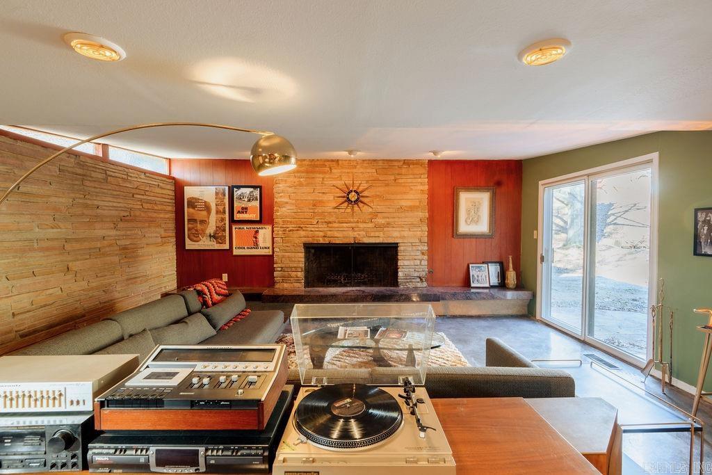 207 N 9th  Heber Springs, AR