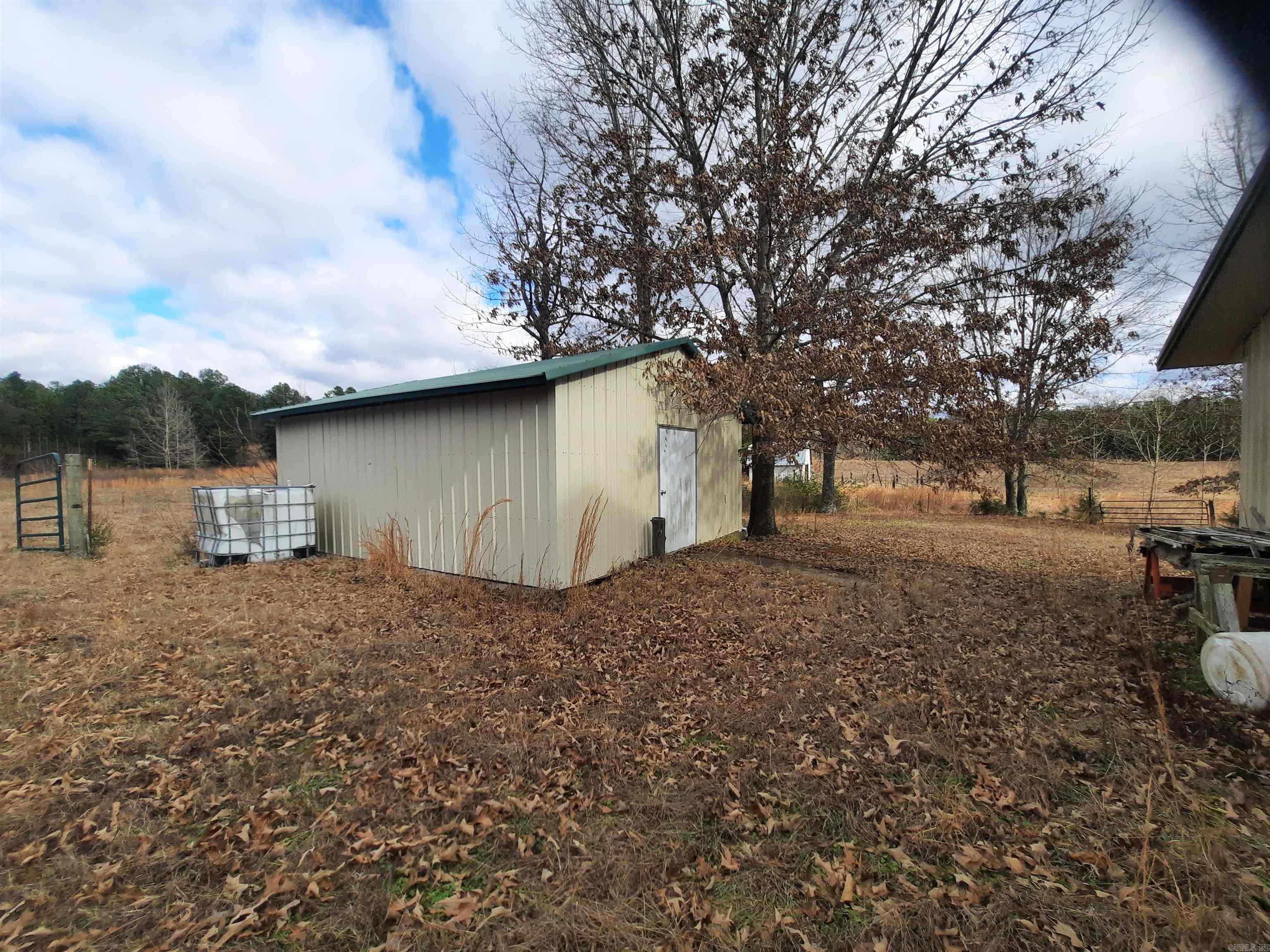 544 Rocky Road Mountain View, AR 72560