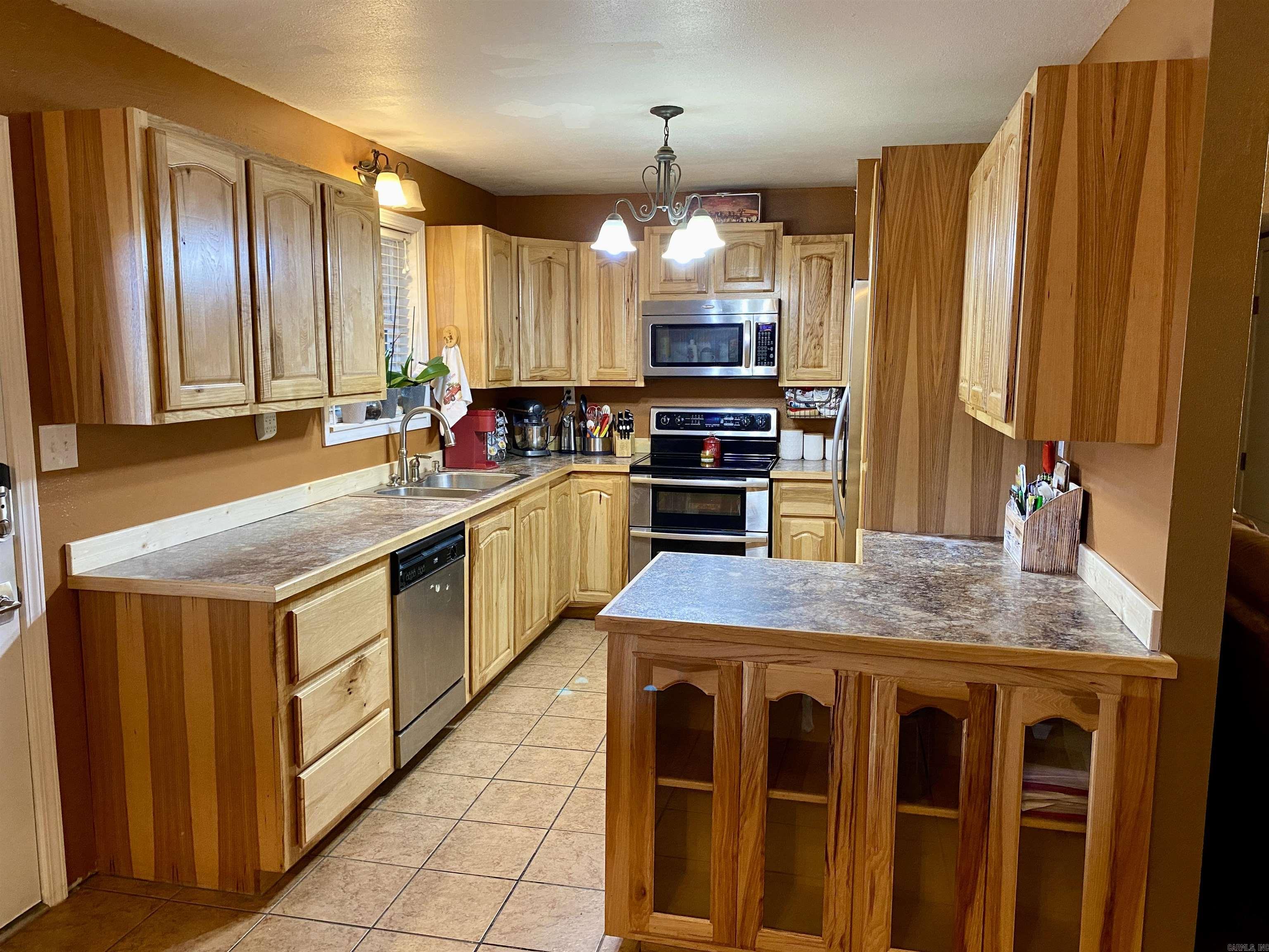 1319  county road 3335  Clarksville, AR