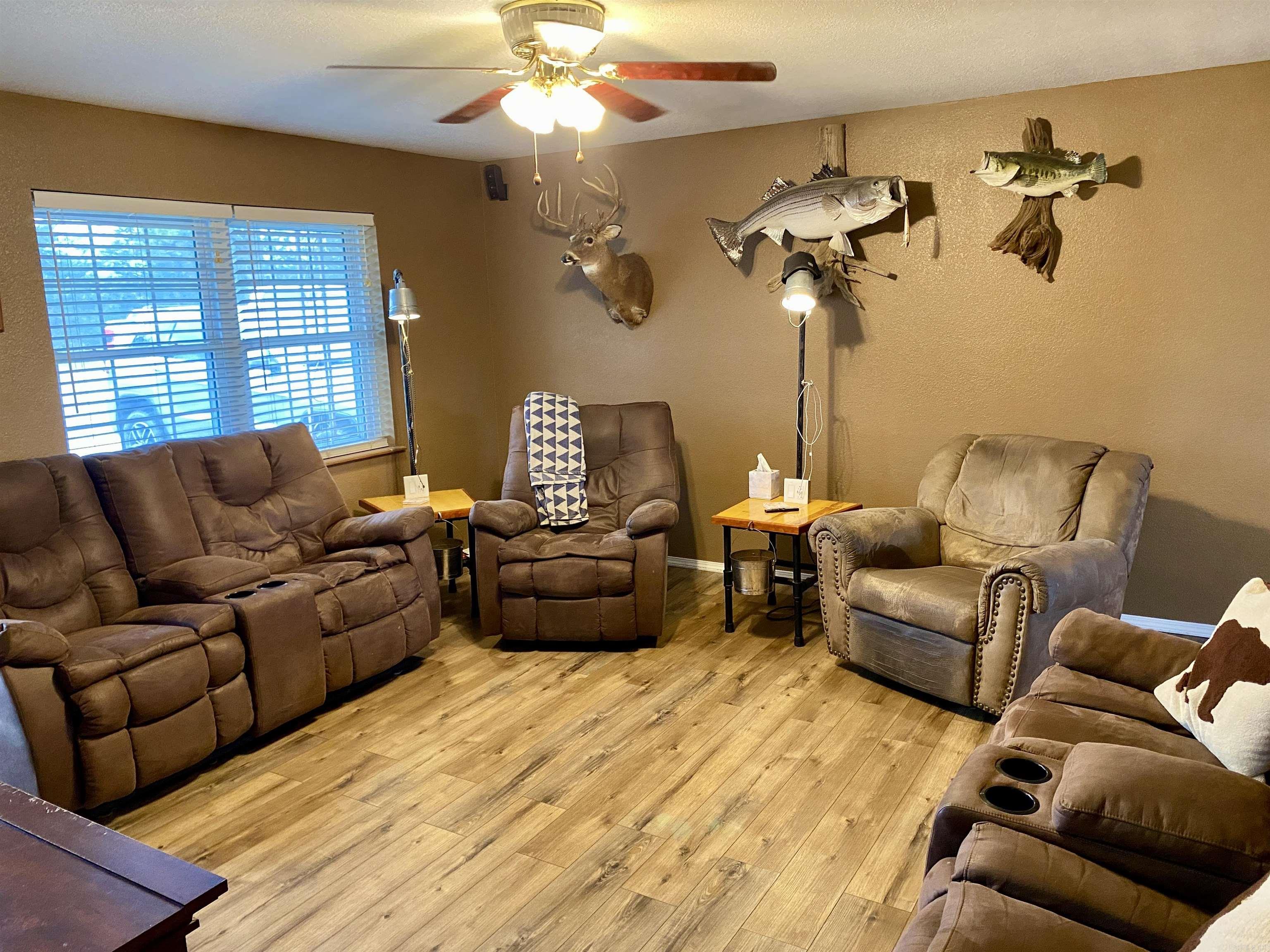 1319  county road 3335  Clarksville, AR