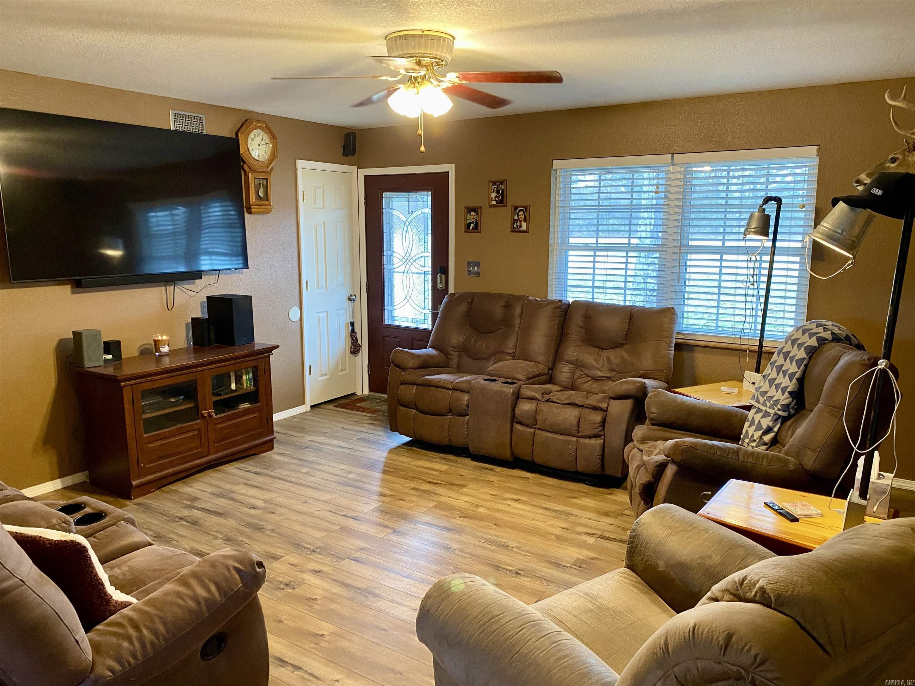 1319  county road 3335  Clarksville, AR