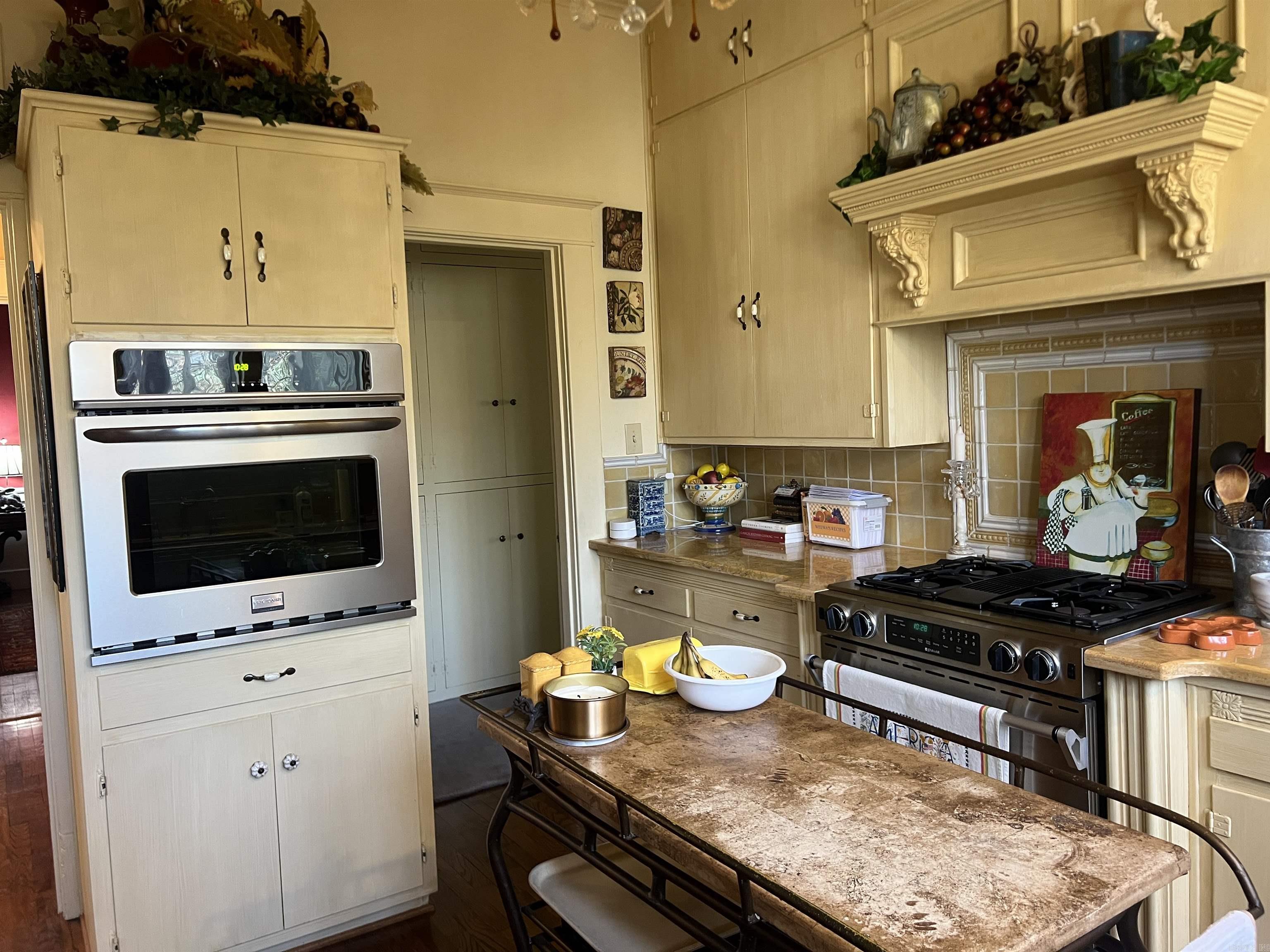 1610 S Olive  Pine Bluff, AR