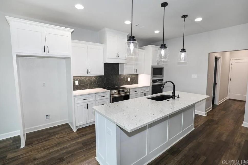 211  Grant  Bryant, AR