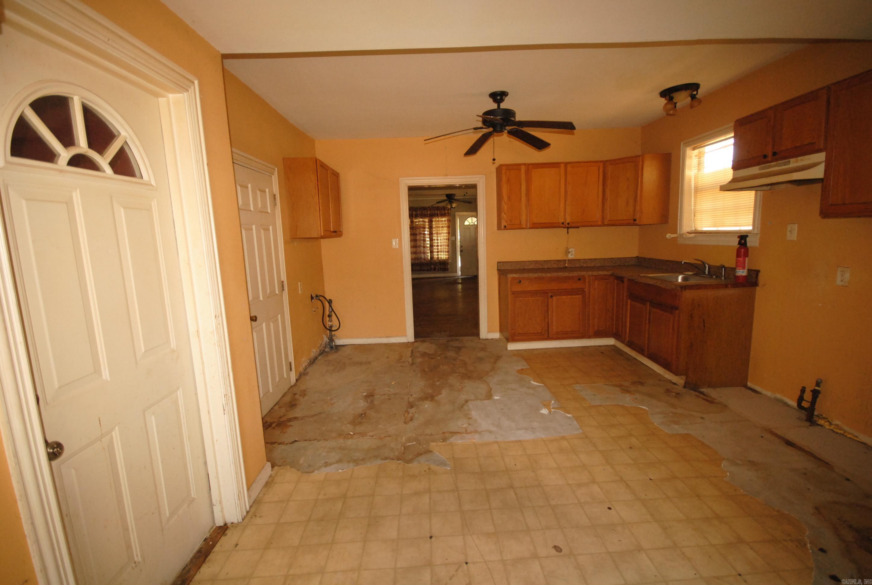 2409  Vance St  Little Rock, AR