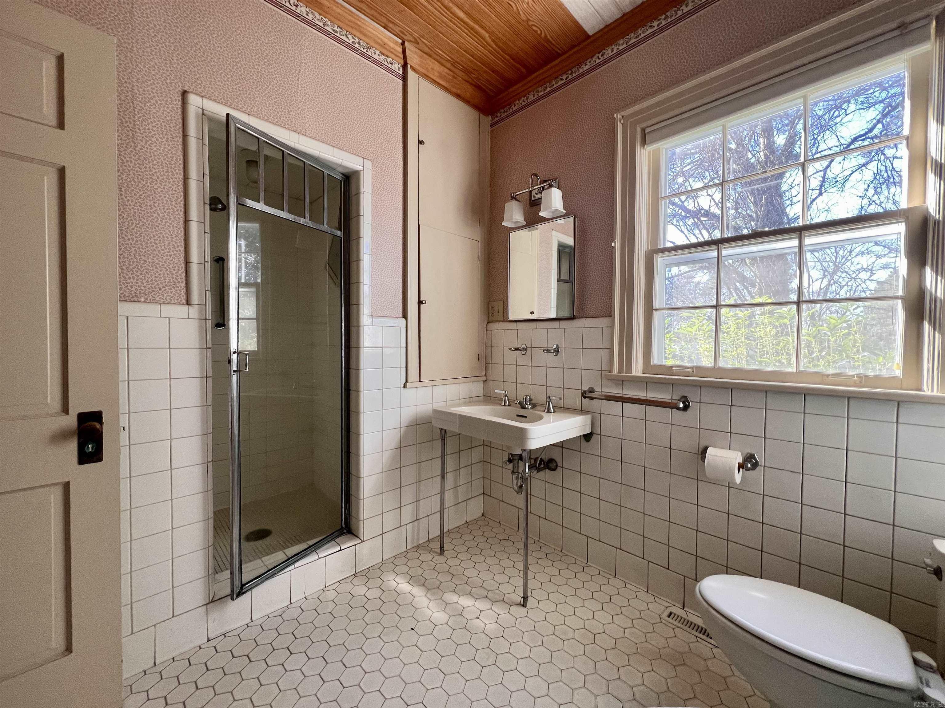 714  Graham  Camden, AR