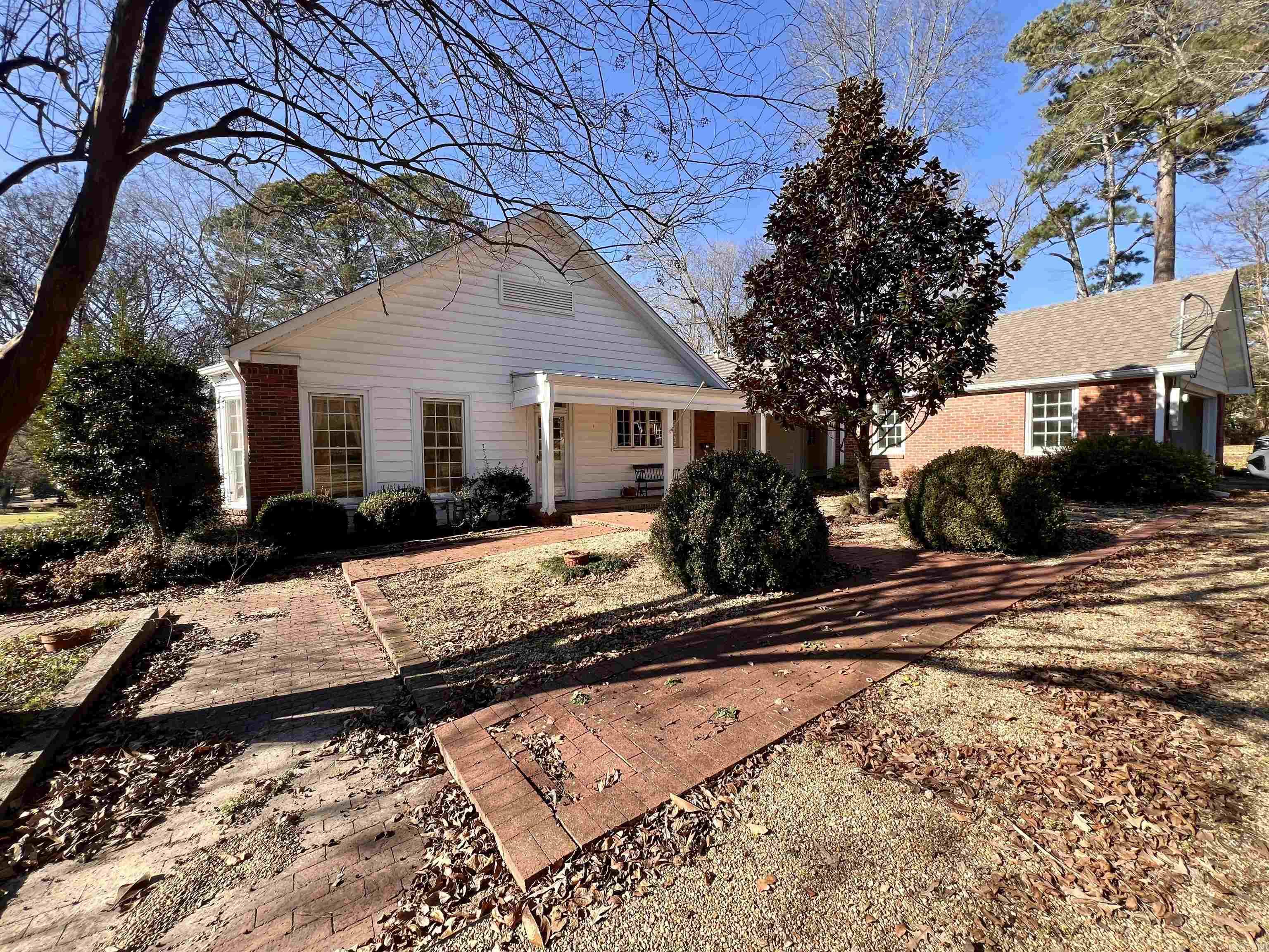 714  Graham  Camden, AR