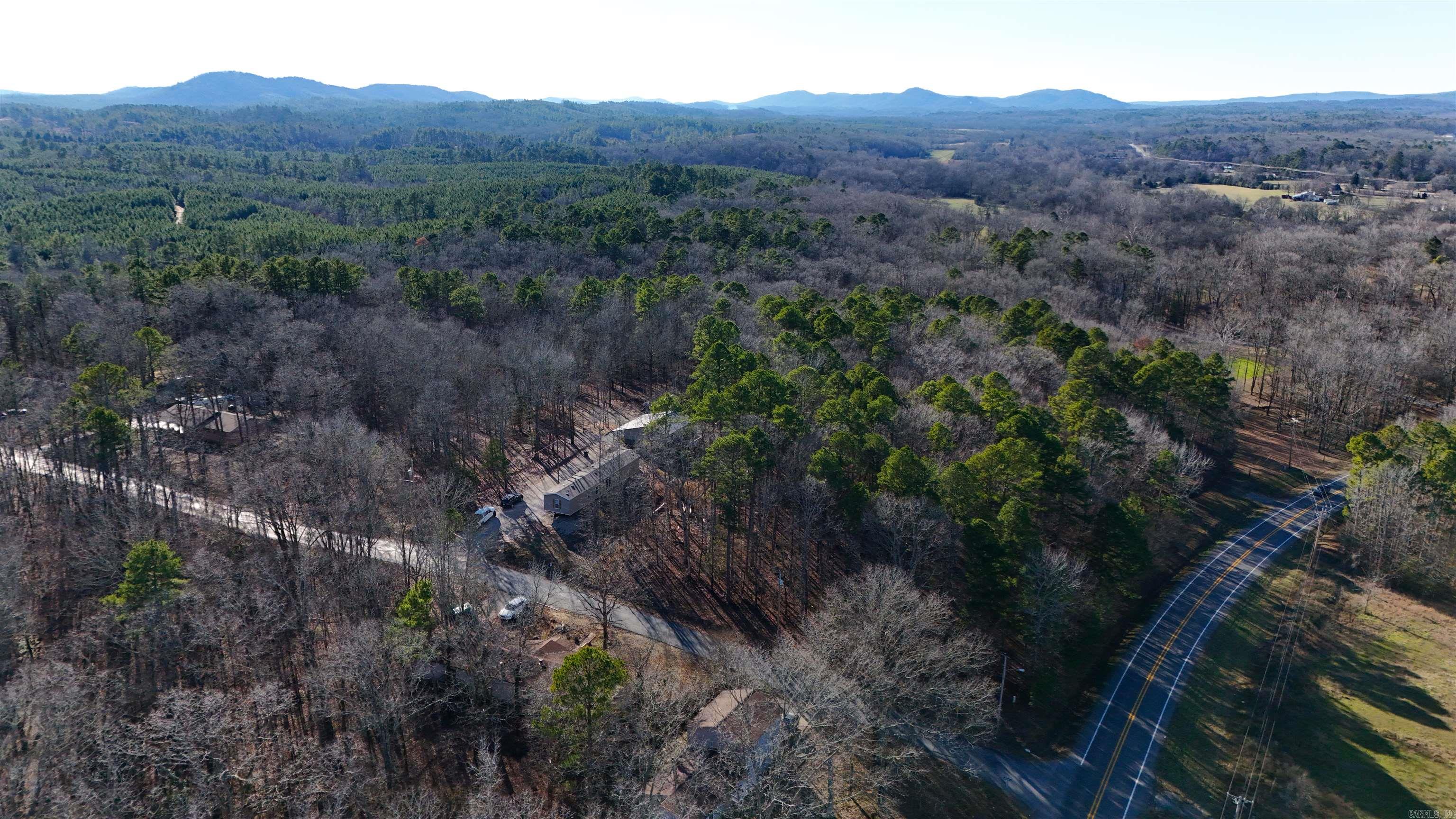120  Needham  Fountain Lake, AR